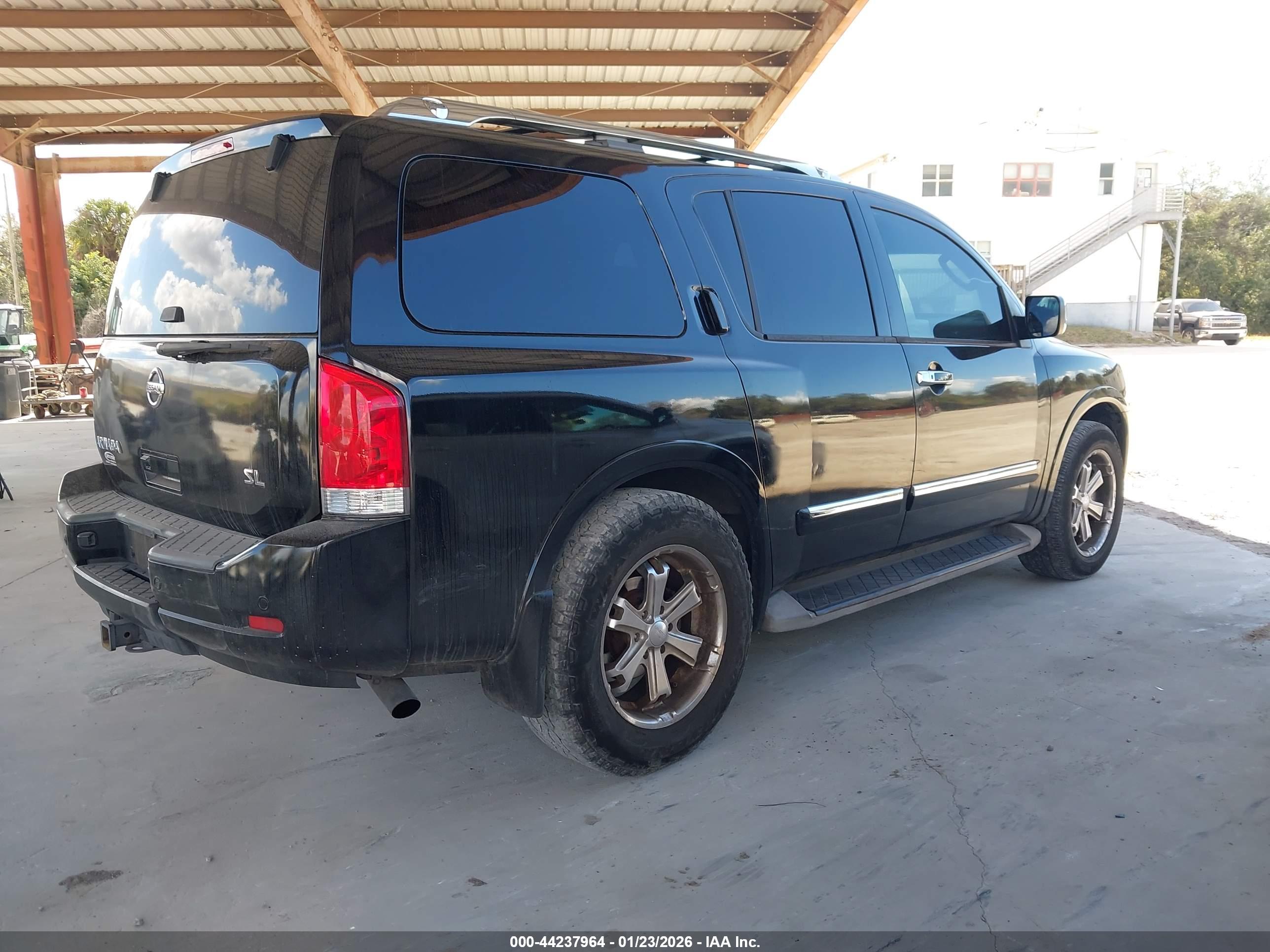 NISSAN ARMADA image 4