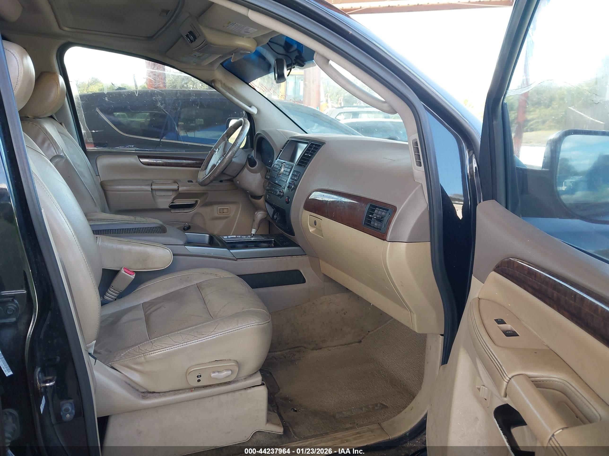 NISSAN ARMADA image 5
