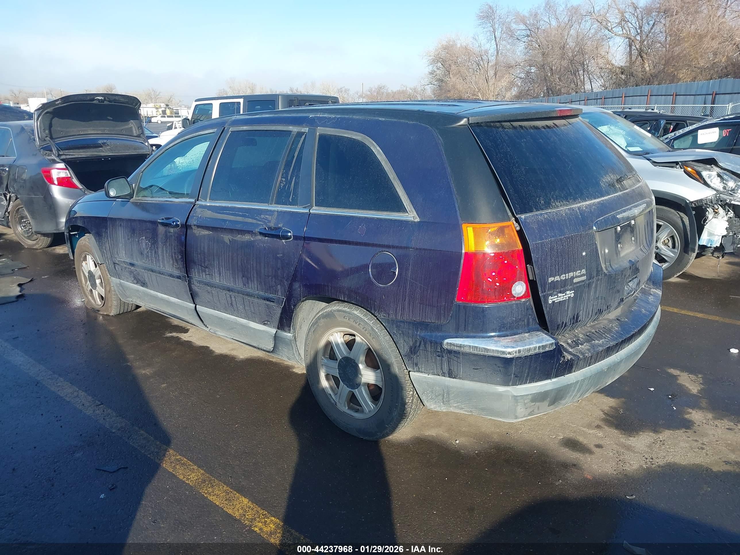 CHRYSLER PACIFICA image 3