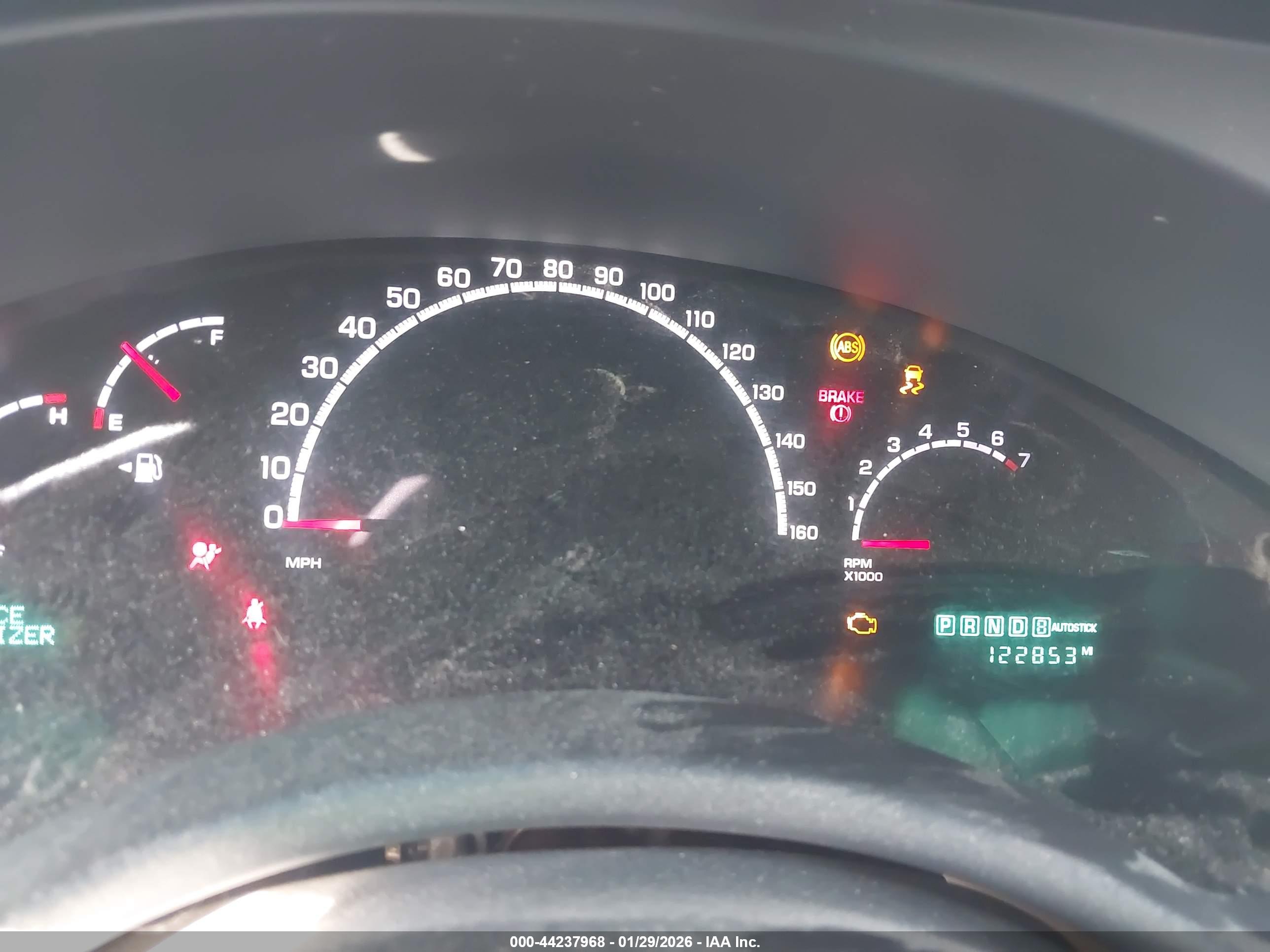 CHRYSLER PACIFICA image 7