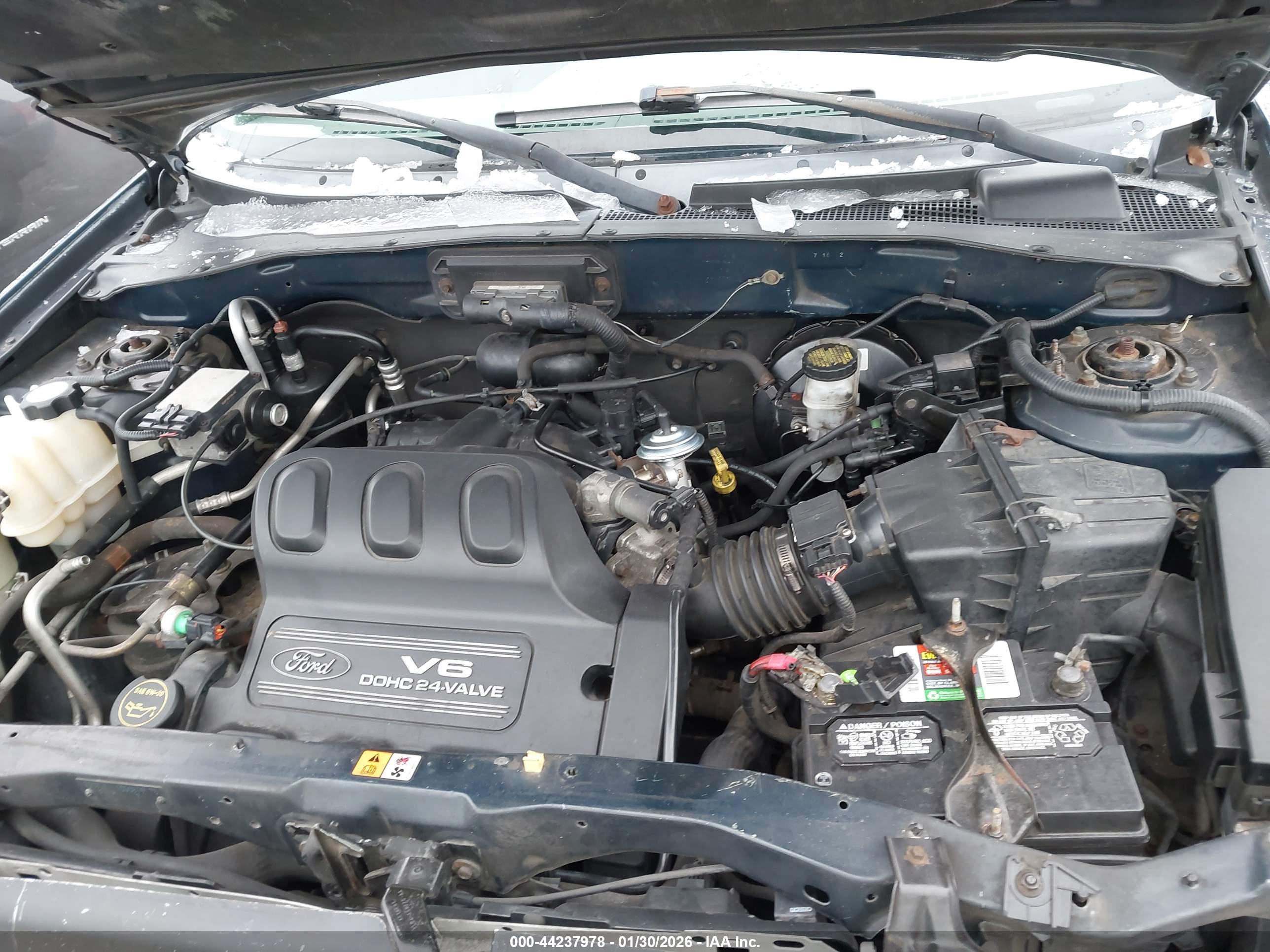 FORD ESCAPE image 10