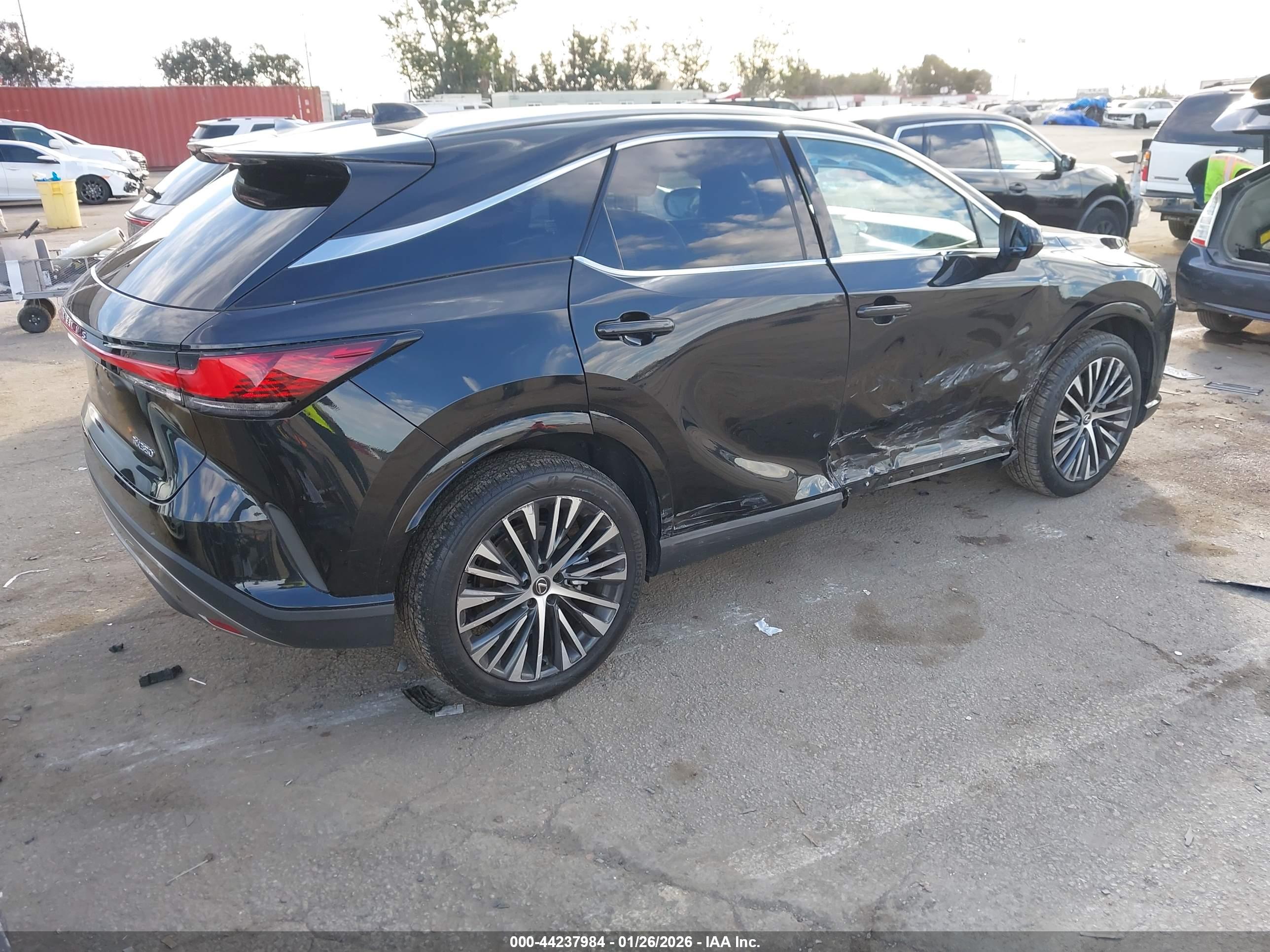 LEXUS RX image 4