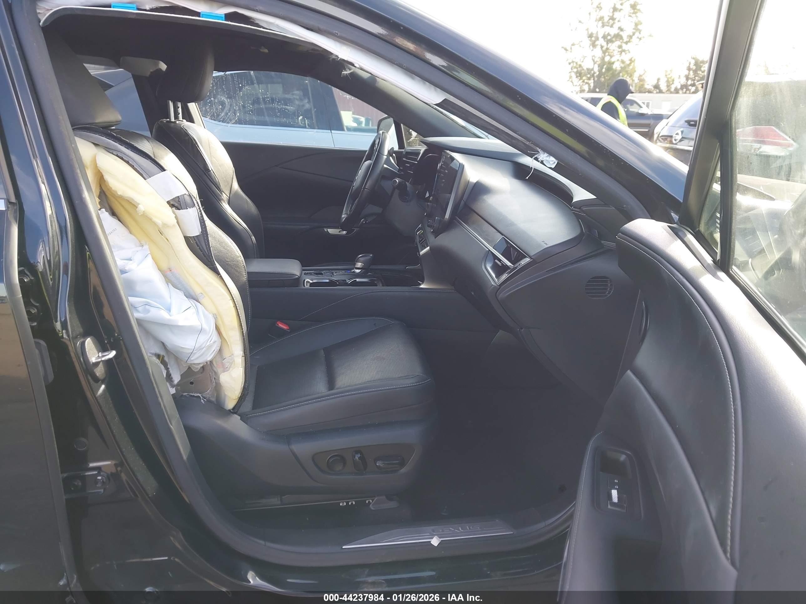 LEXUS RX image 5