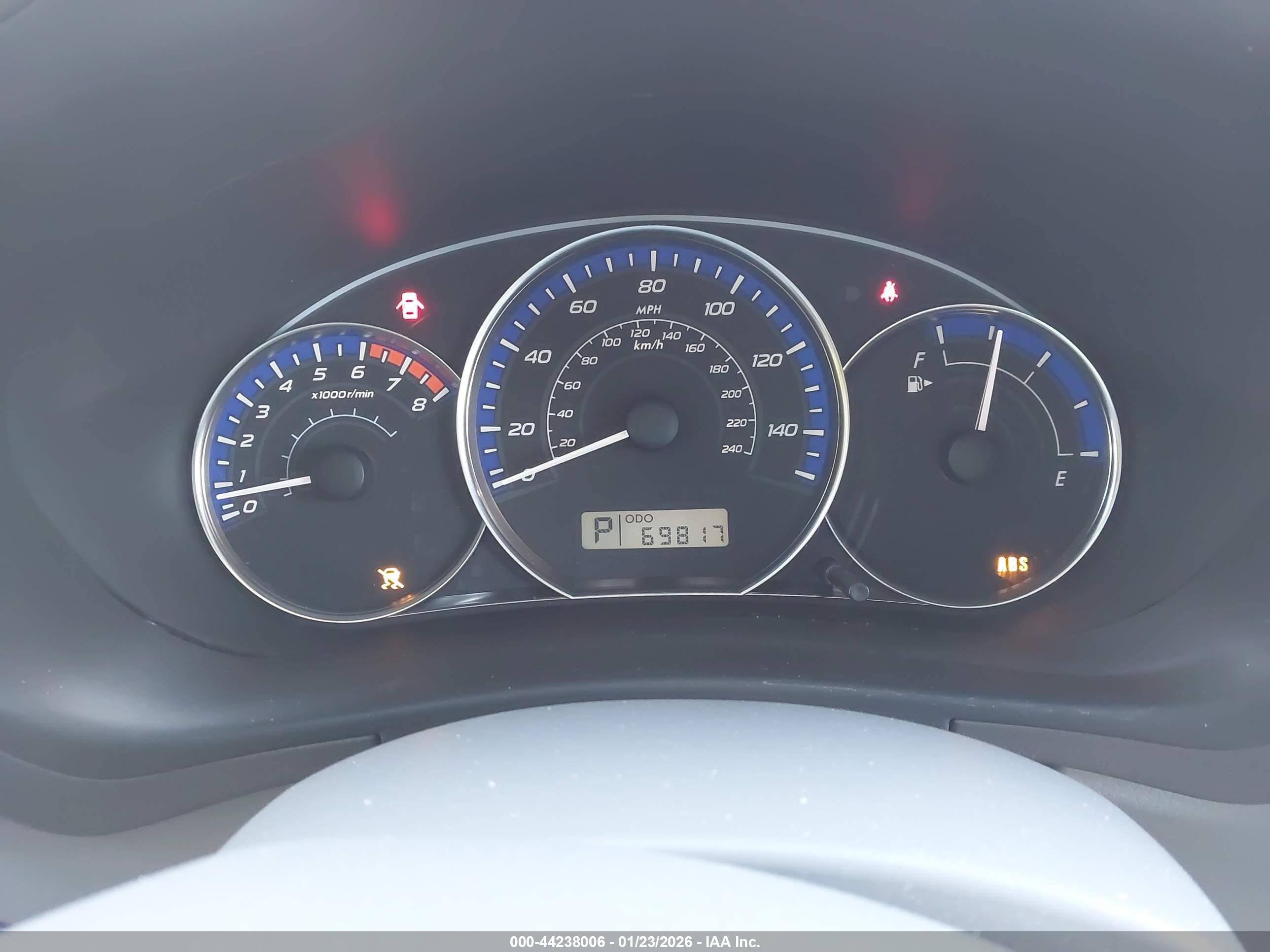 SUBARU FORESTER image 7