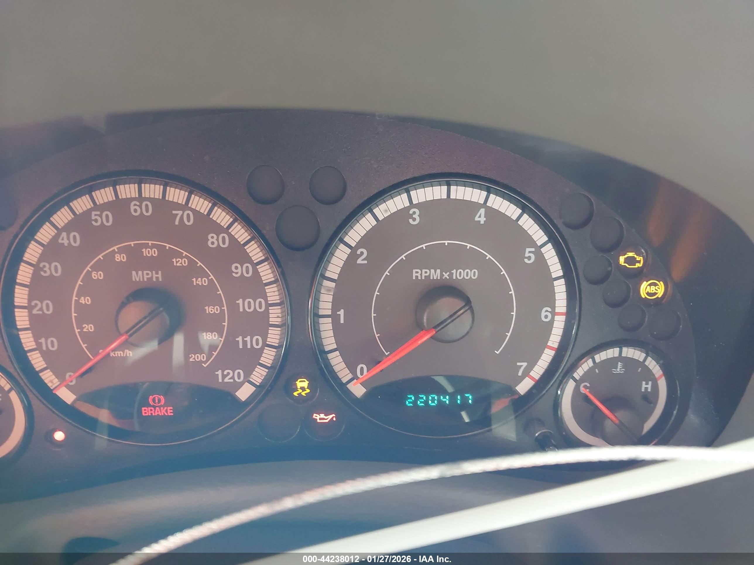 JEEP LIBERTY image 7