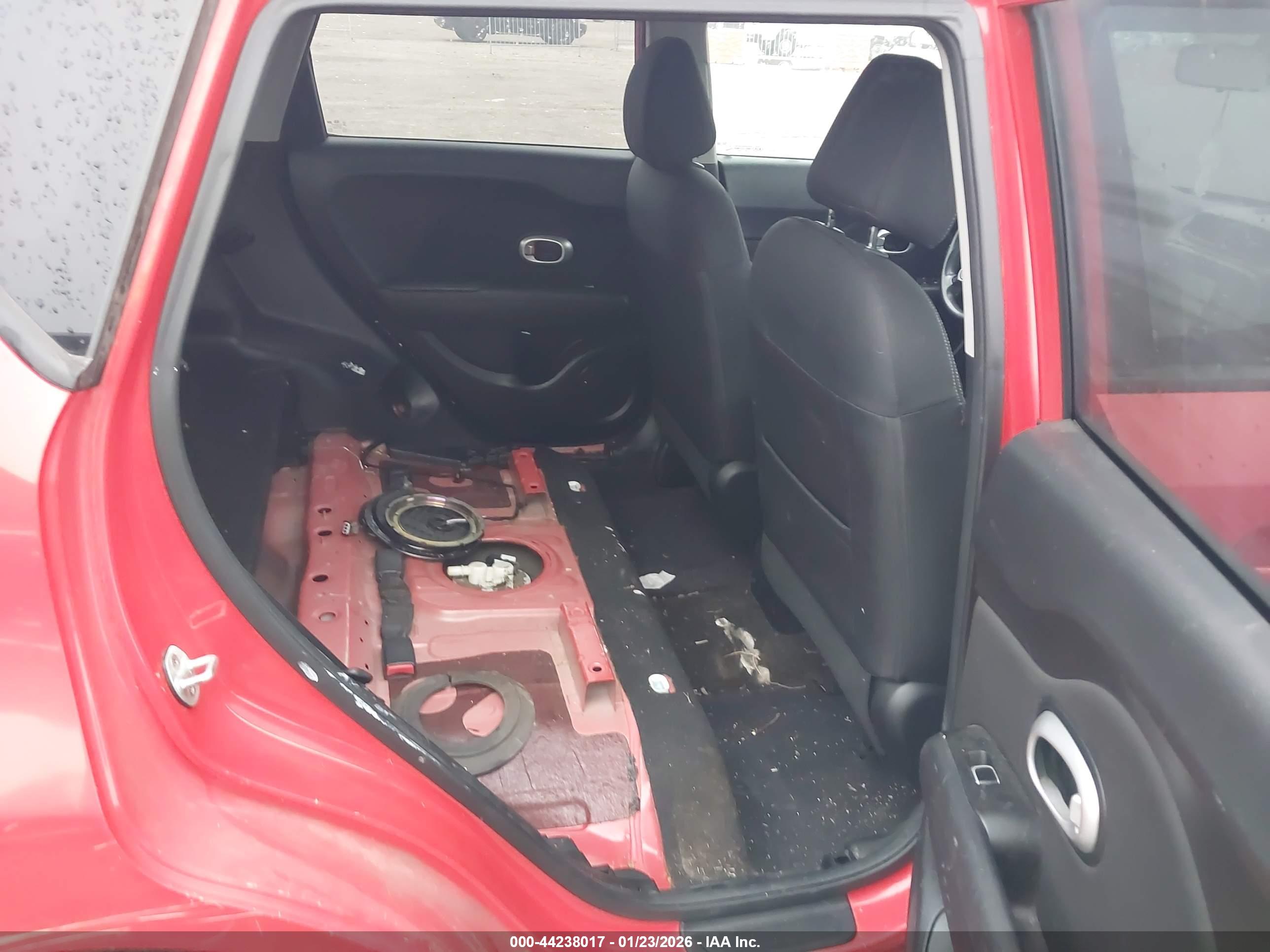 KIA SOUL image 8