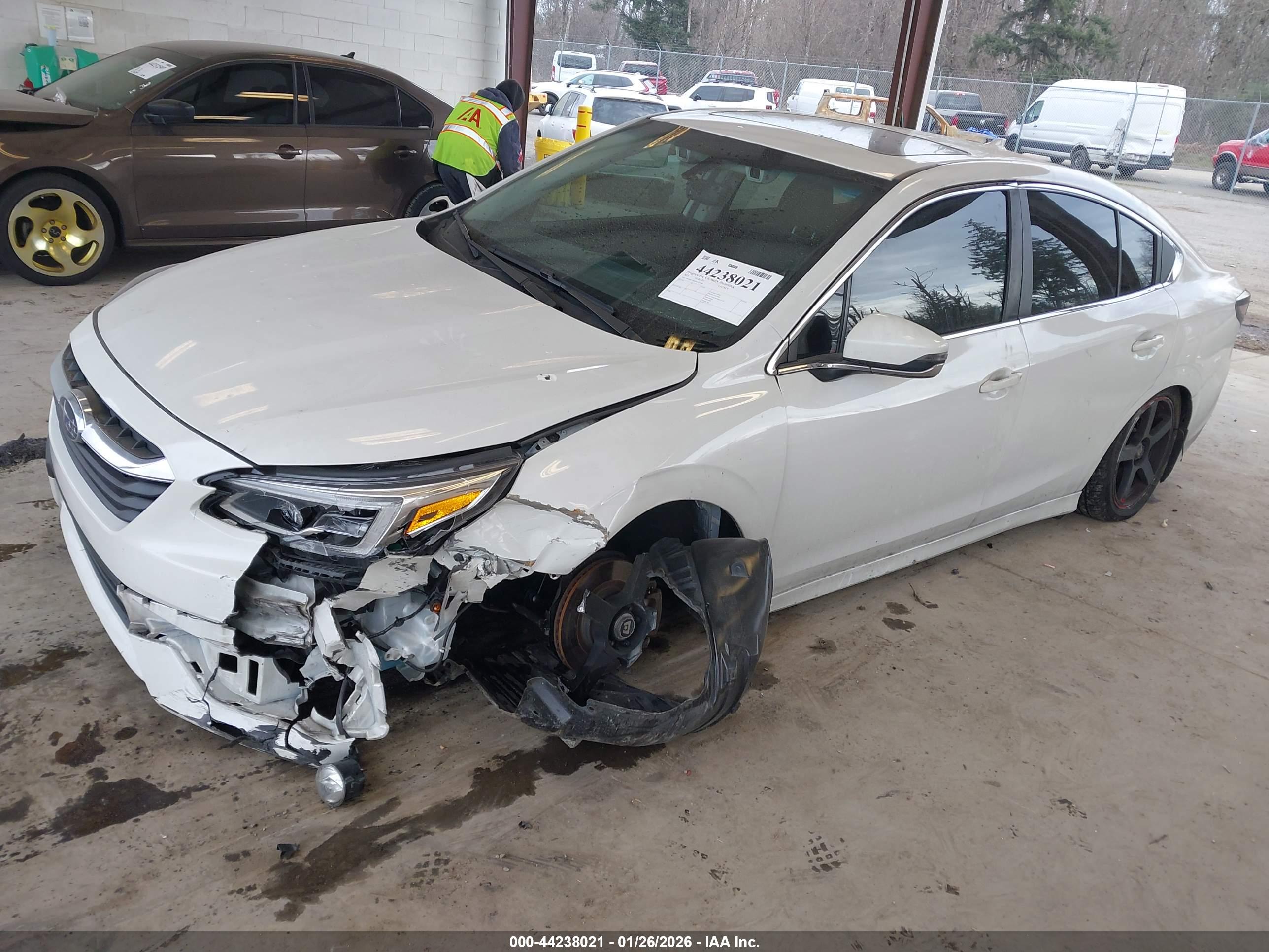 SUBARU LEGACY image 2