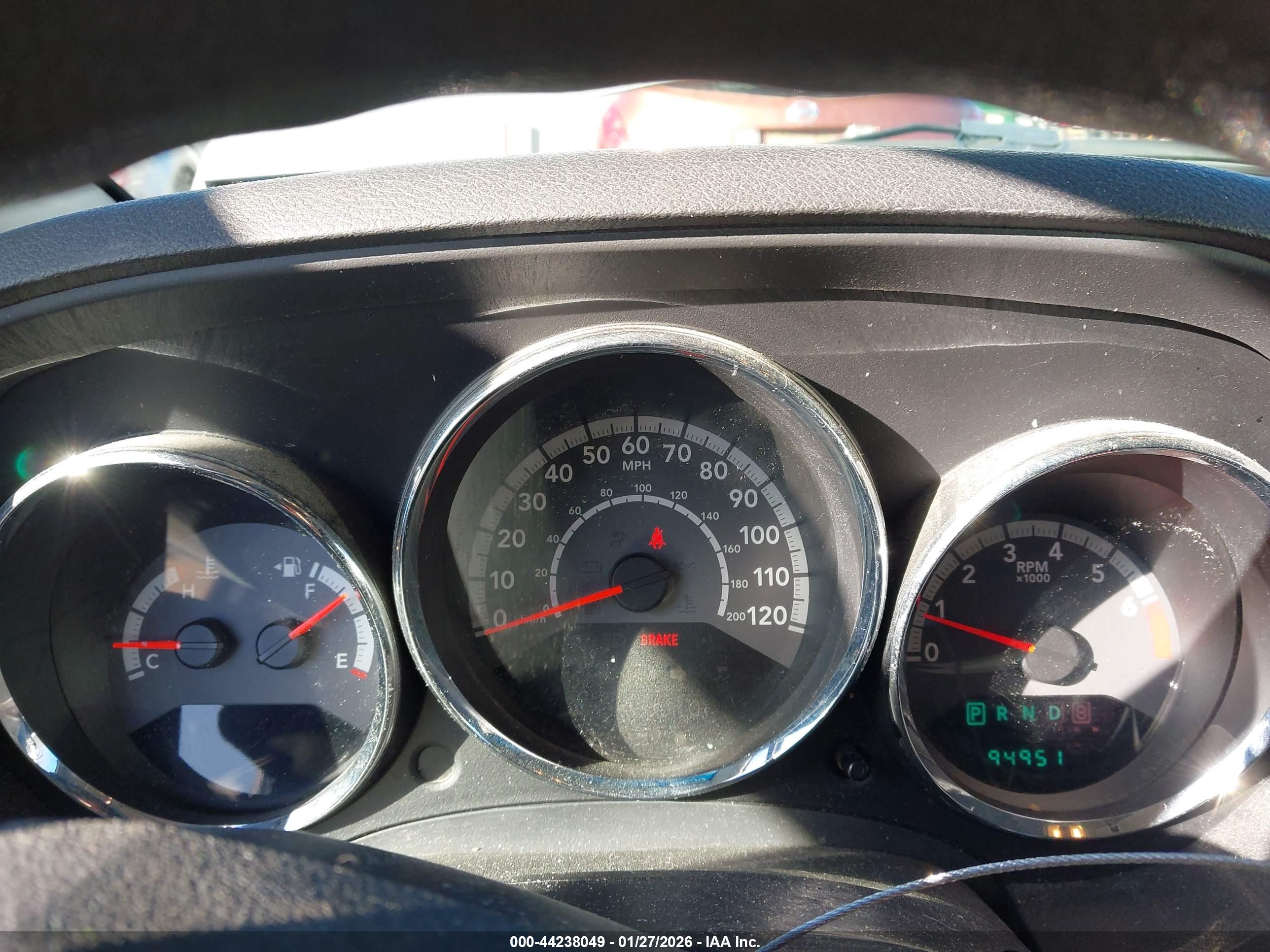 DODGE CALIBER image 7