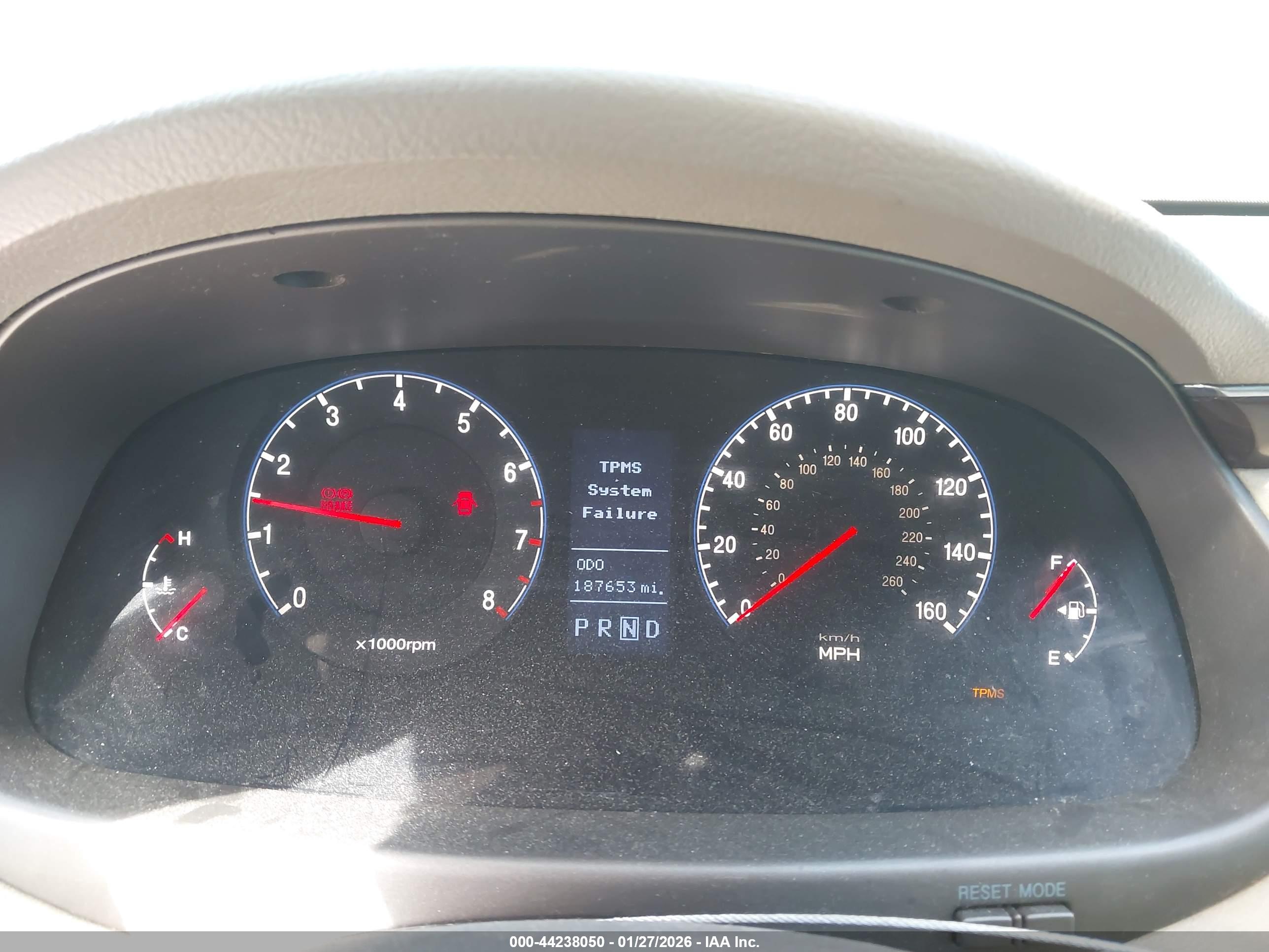HYUNDAI AZERA image 7