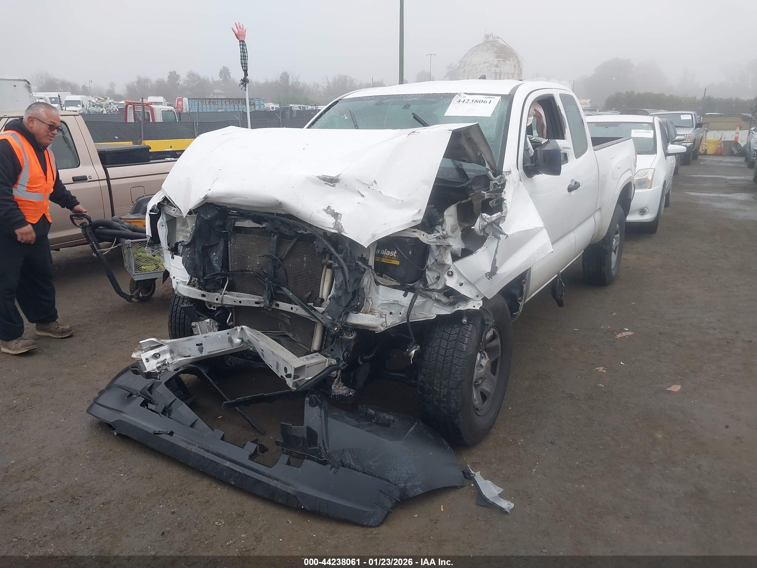TOYOTA TACOMA image 2