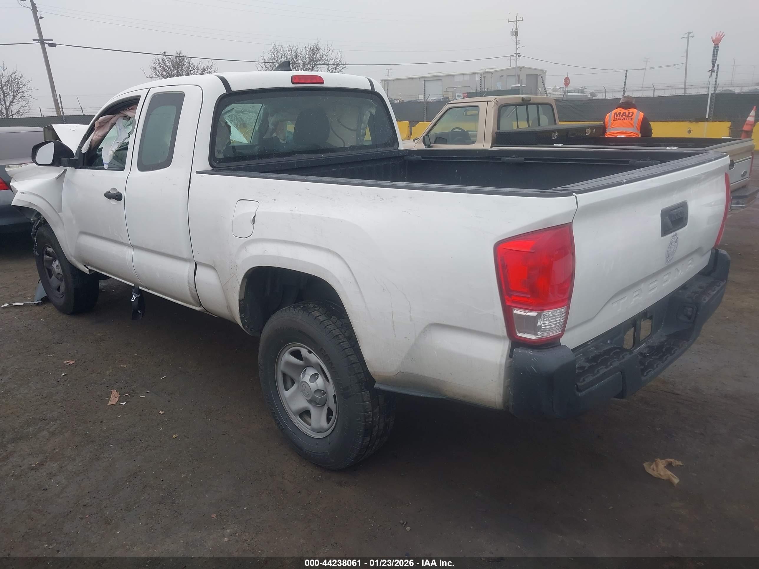 TOYOTA TACOMA image 3