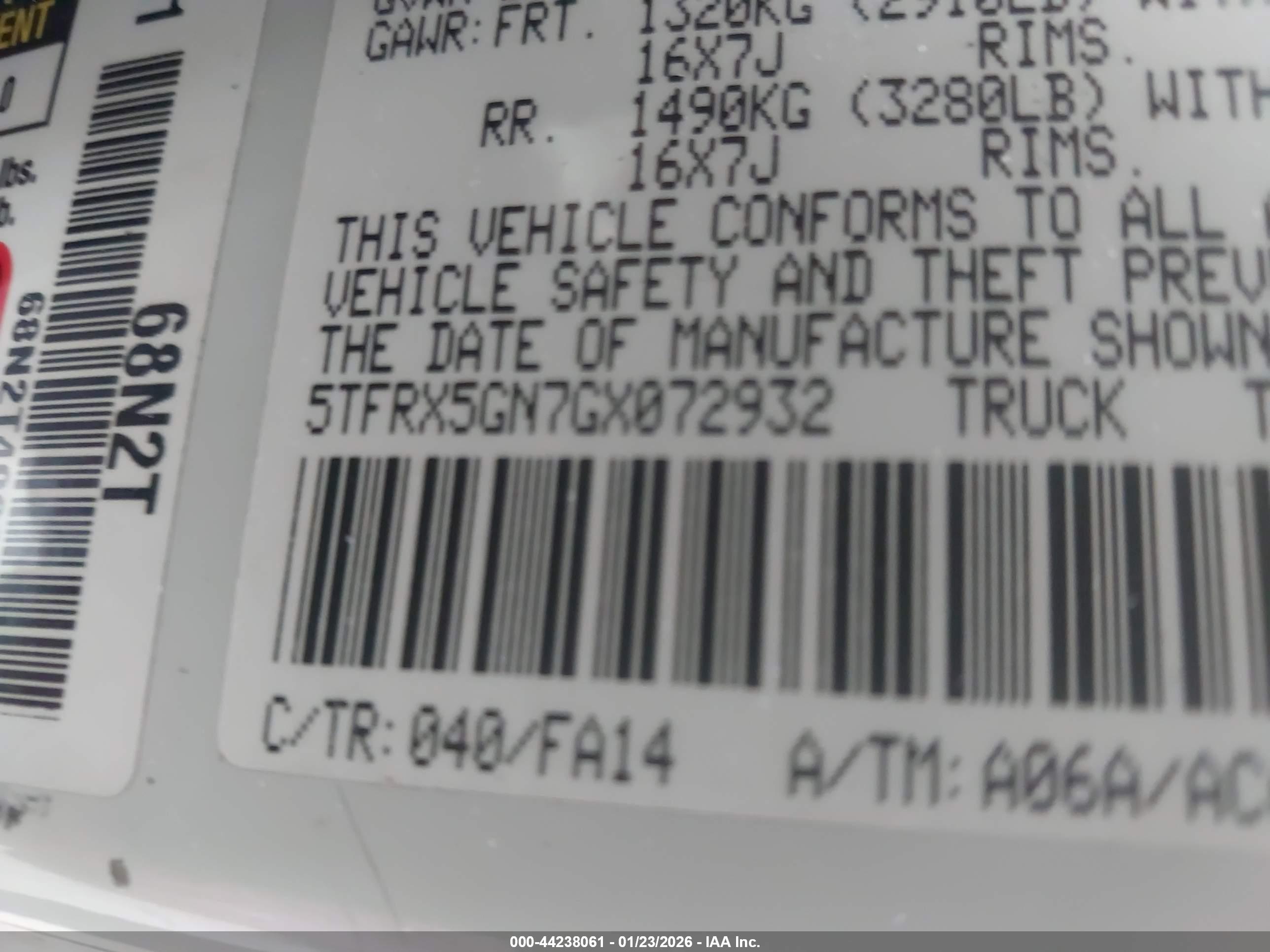 TOYOTA TACOMA image 9
