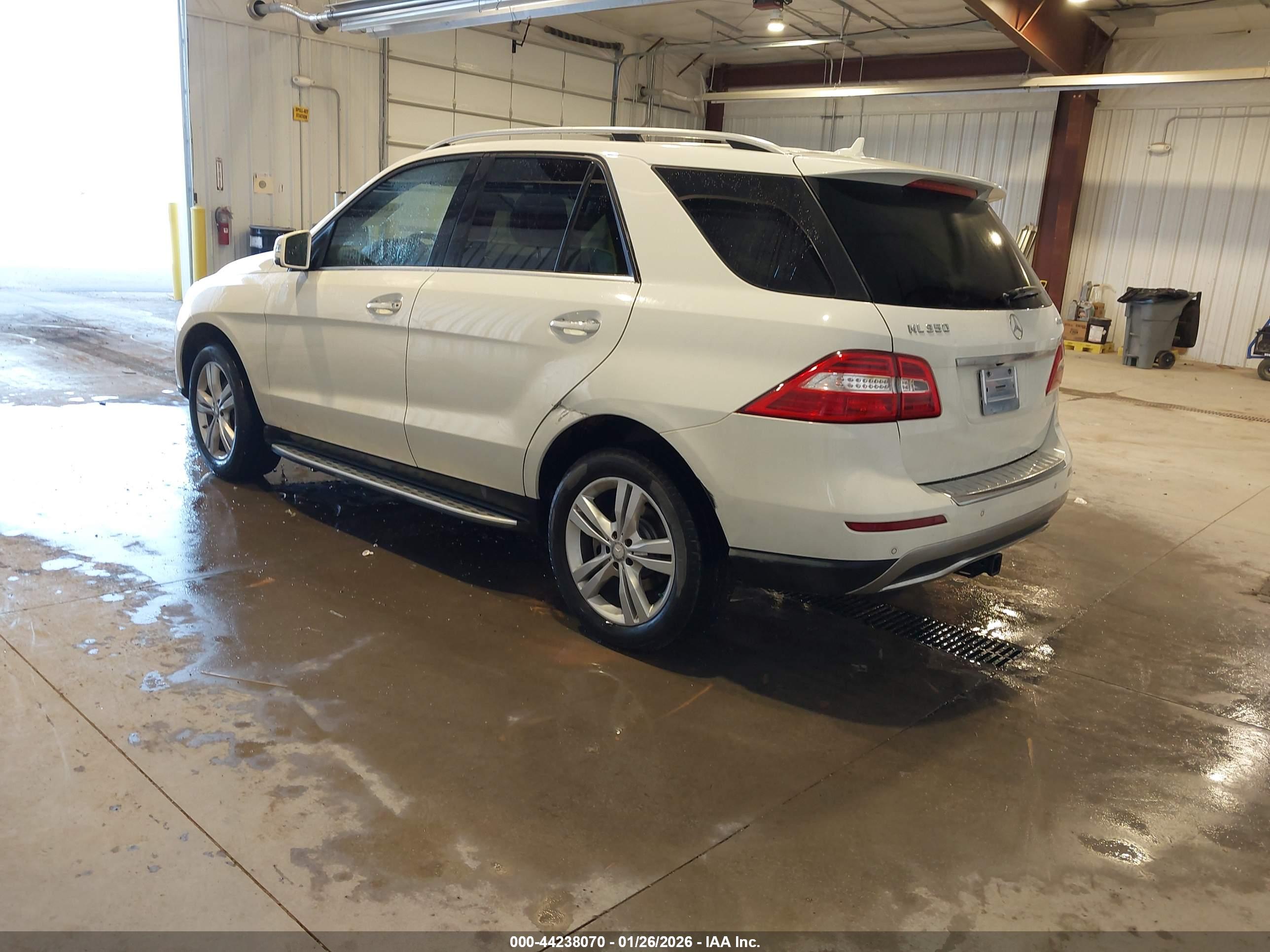 MERCEDES-BENZ ML image 3