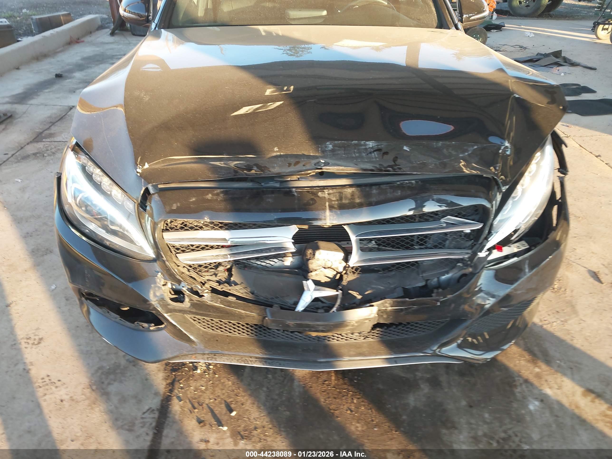 MERCEDES-BENZ C image 6
