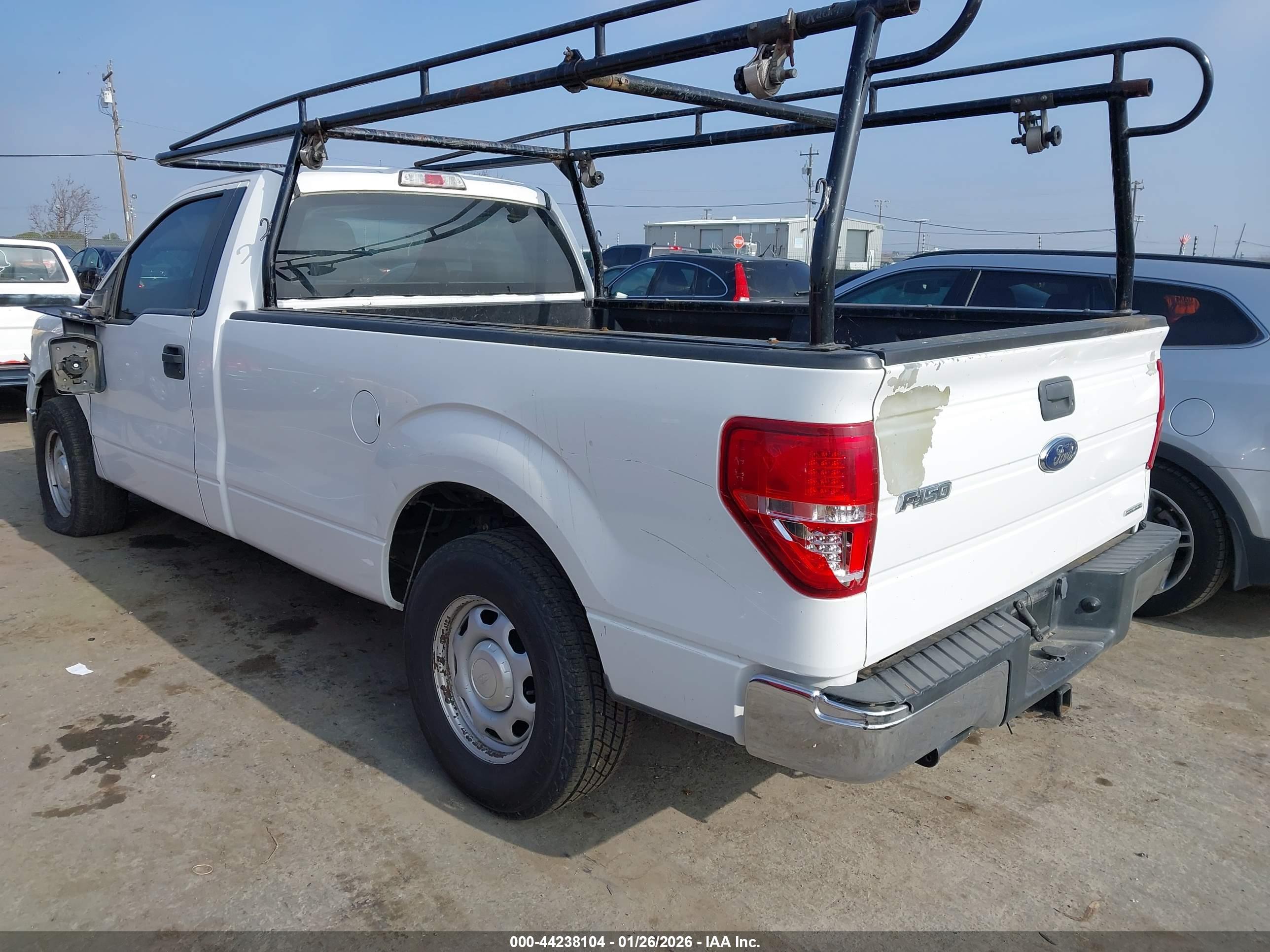 FORD F-150 image 3
