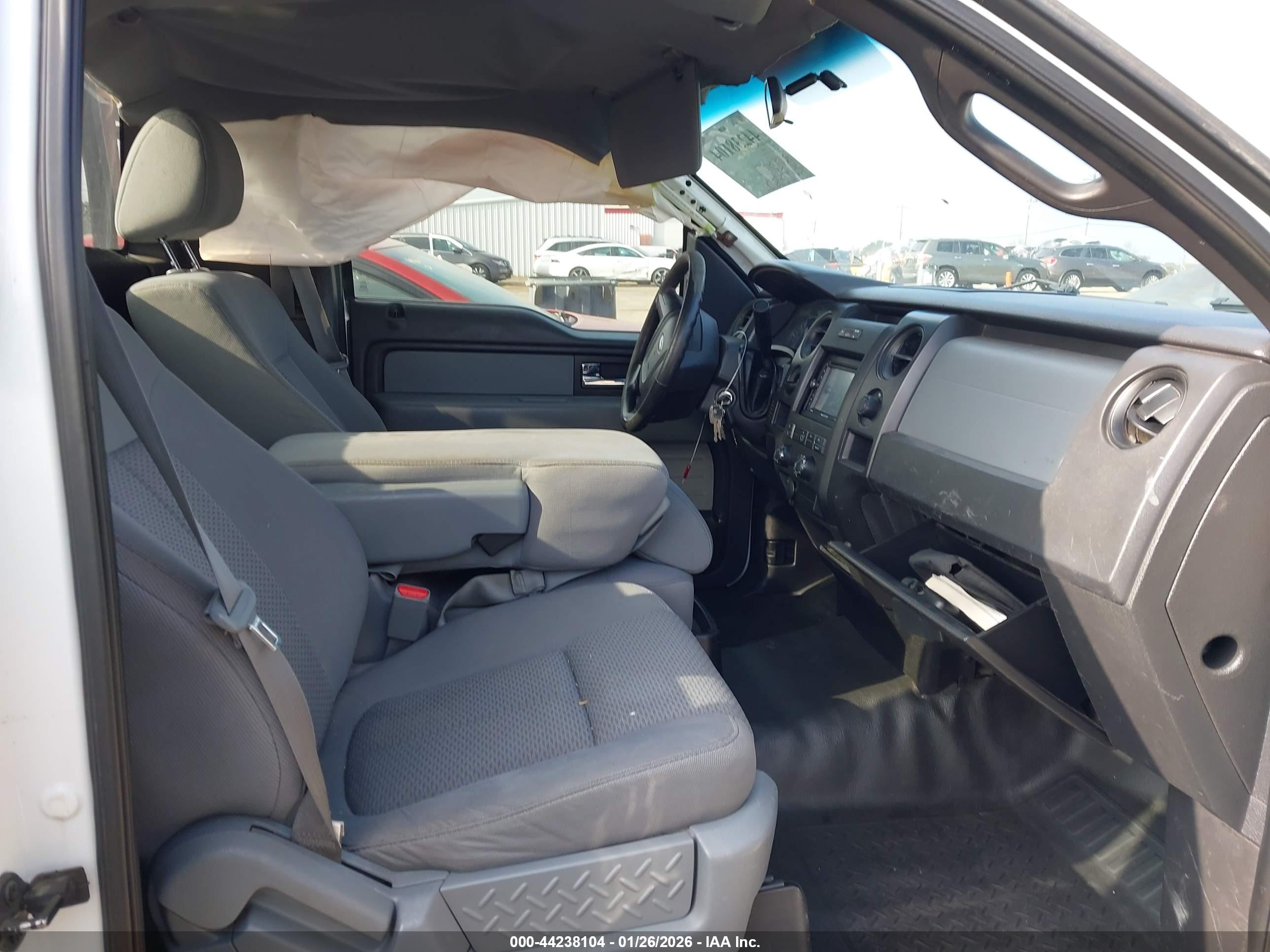 FORD F-150 image 8