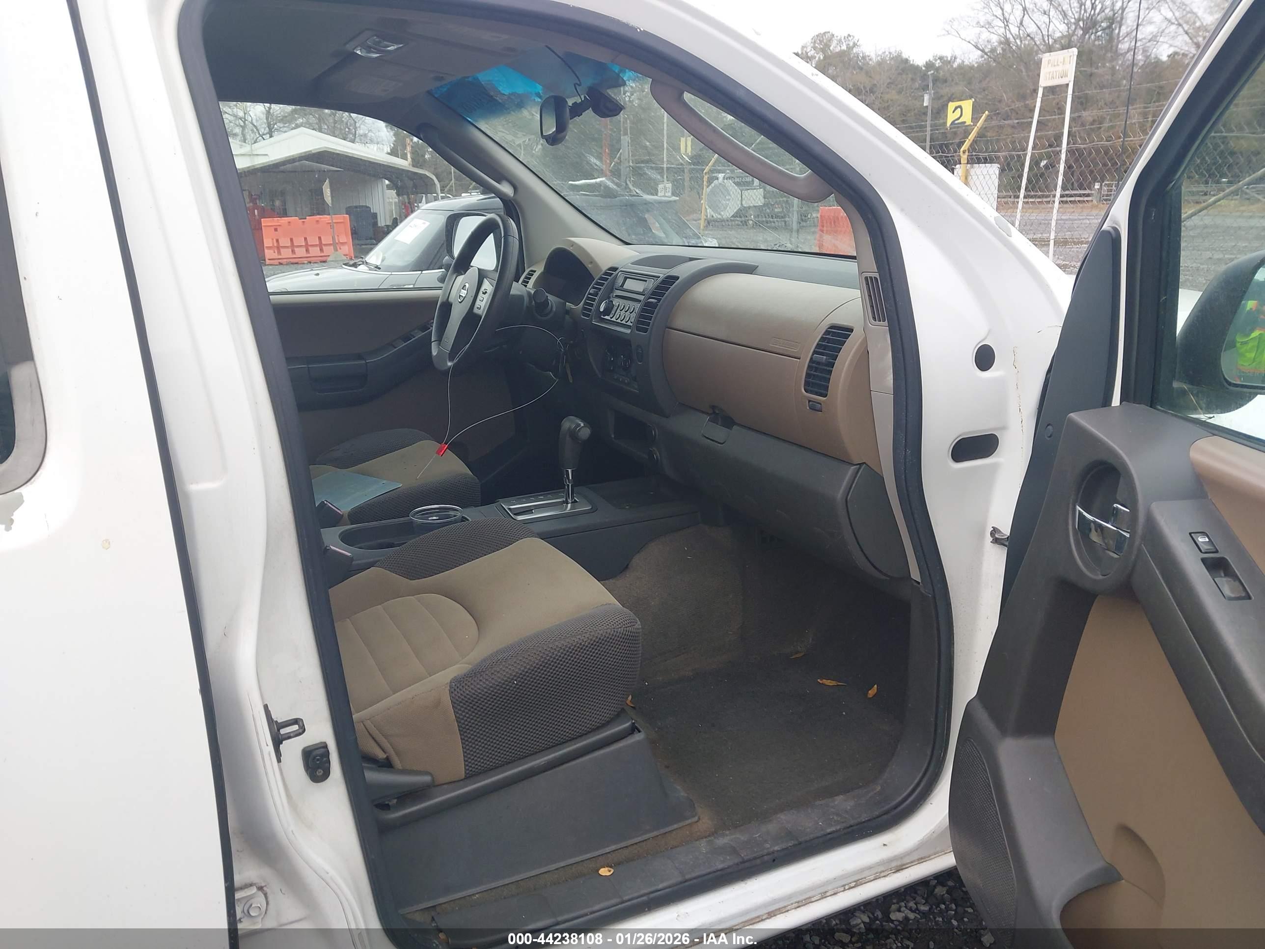 NISSAN XTERRA image 5