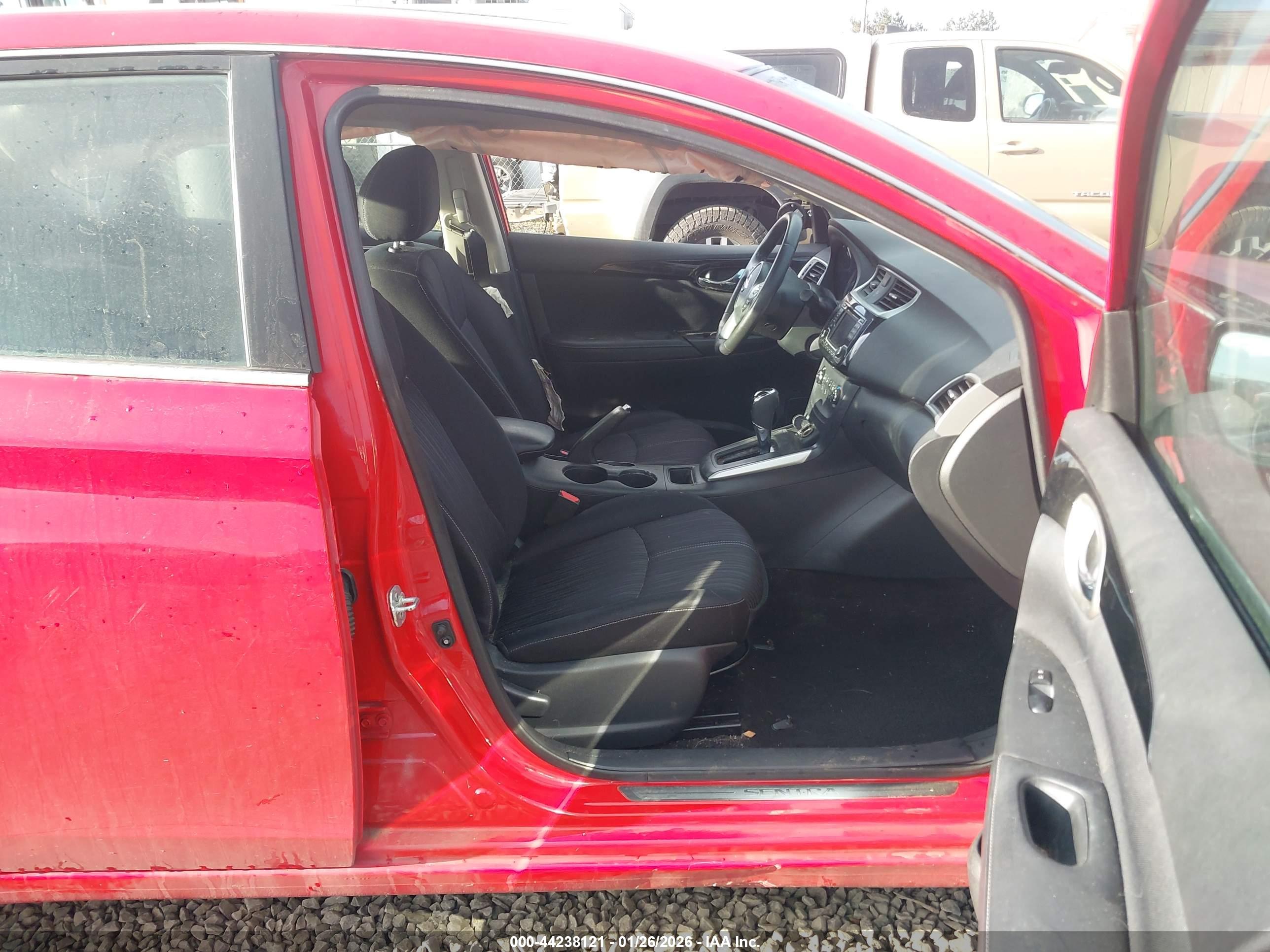 NISSAN SENTRA image 5