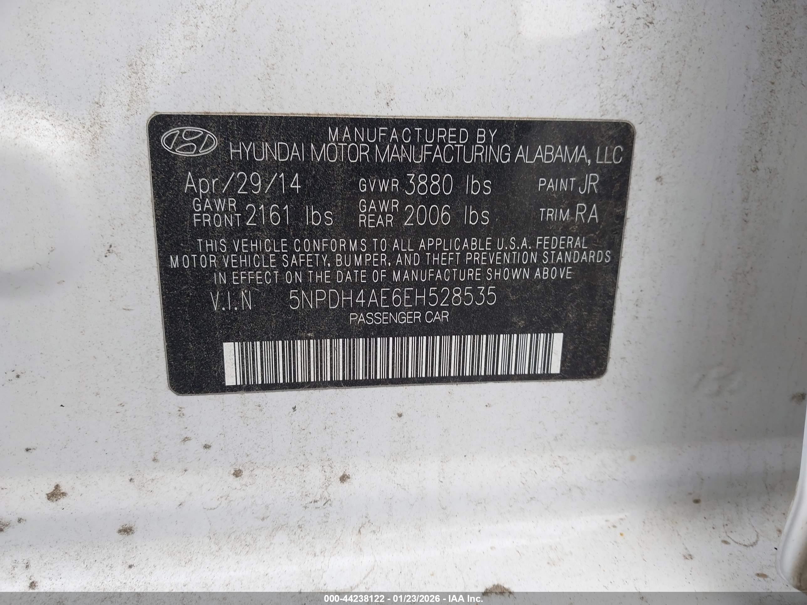 HYUNDAI ELANTRA image 9