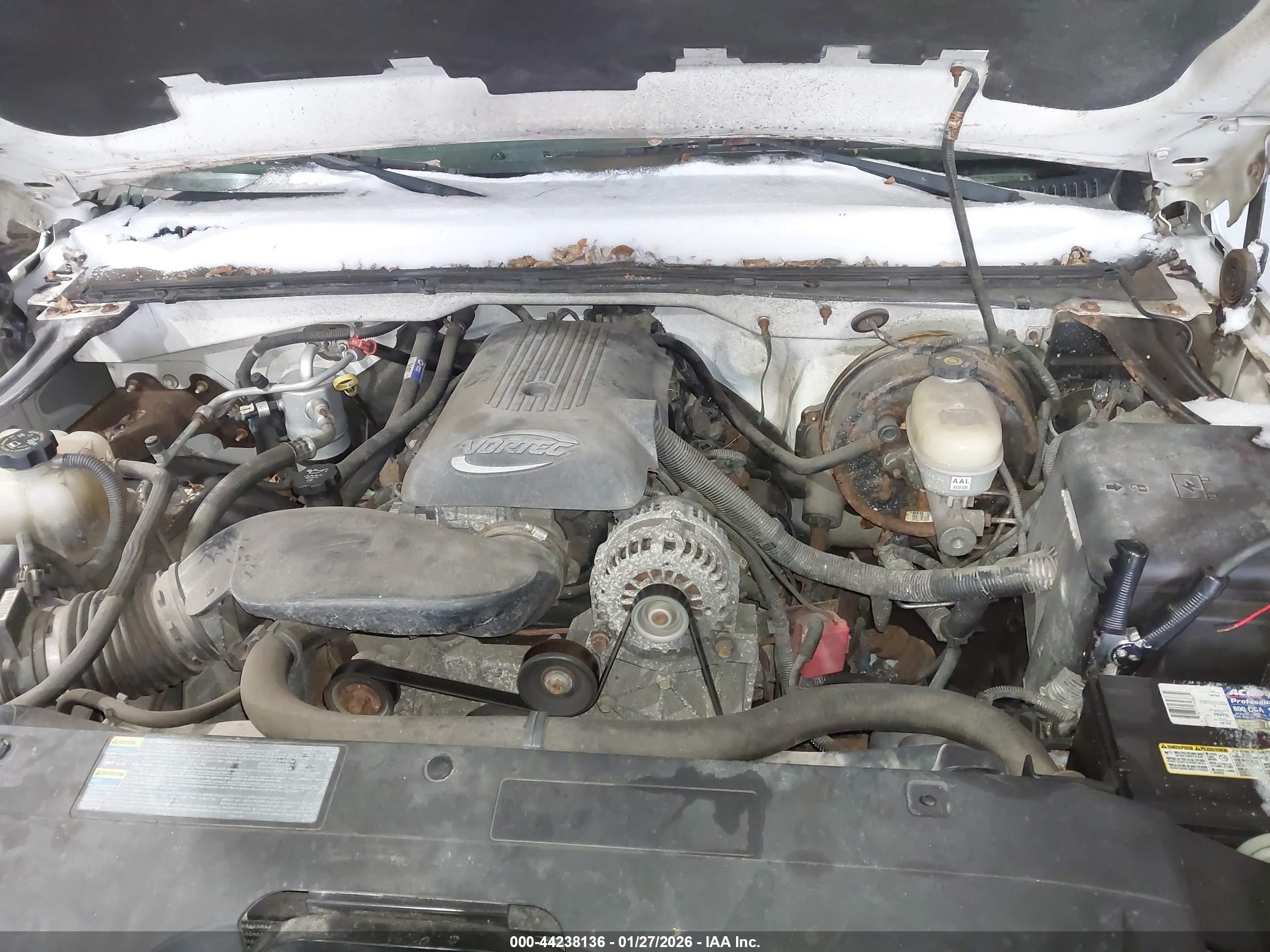 CHEVROLET SILVERADO image 10