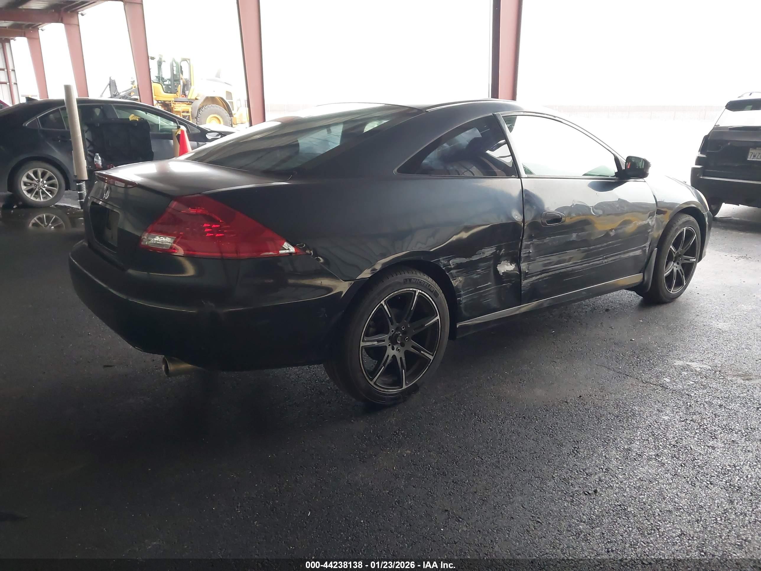 HONDA ACCORD image 4