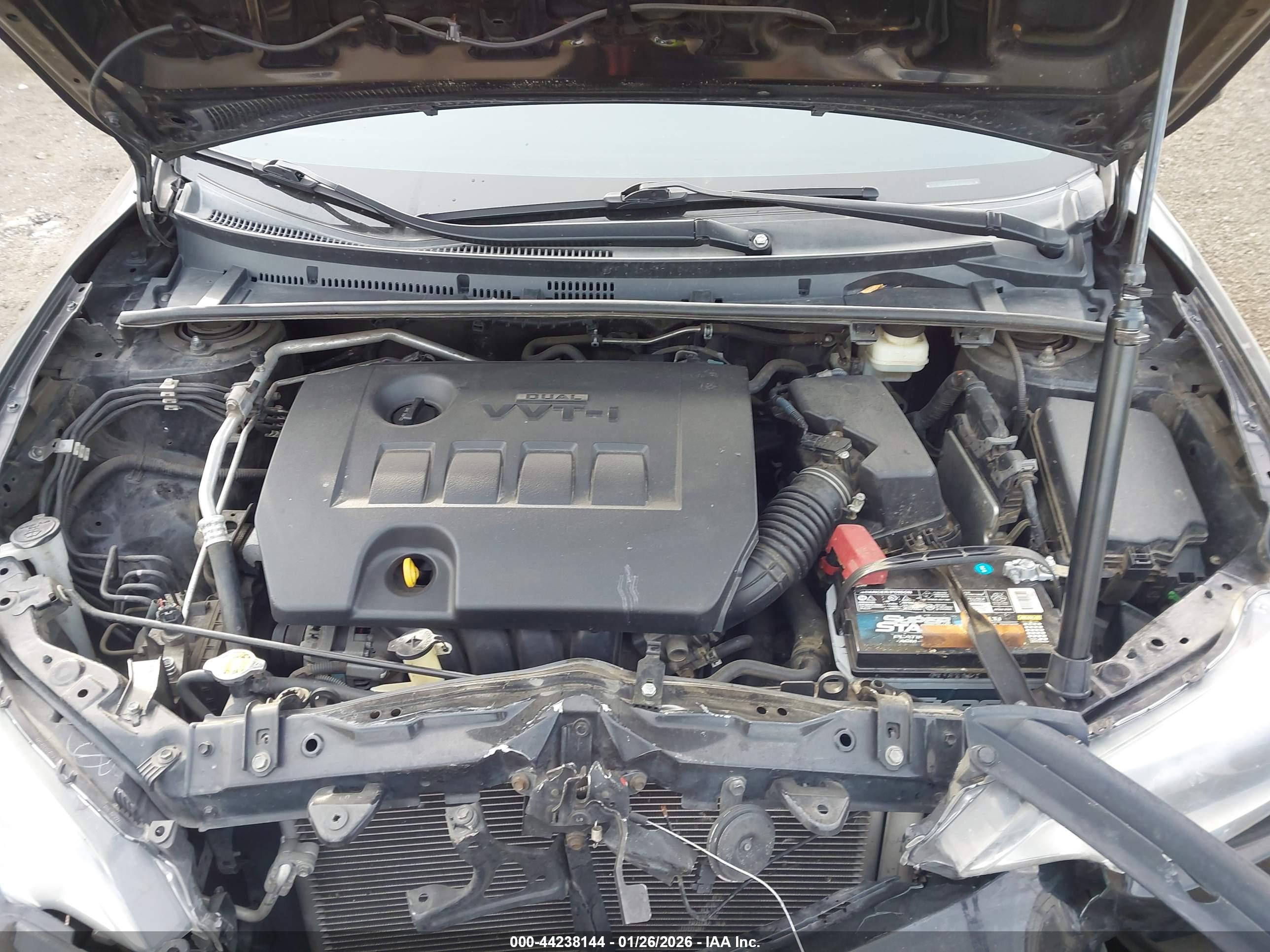 TOYOTA COROLLA image 10