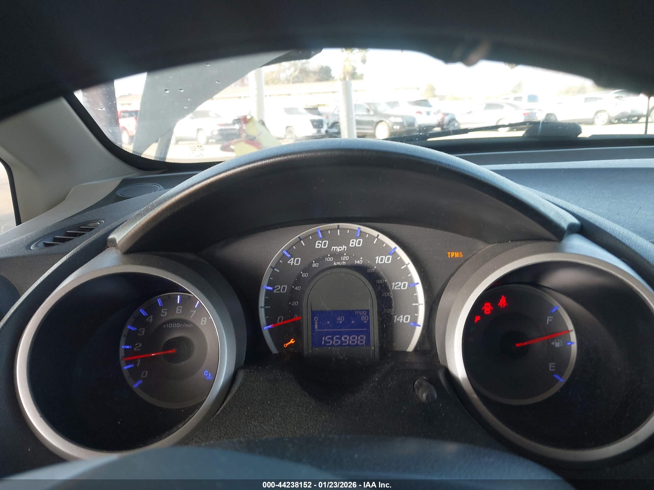 HONDA FIT image 7