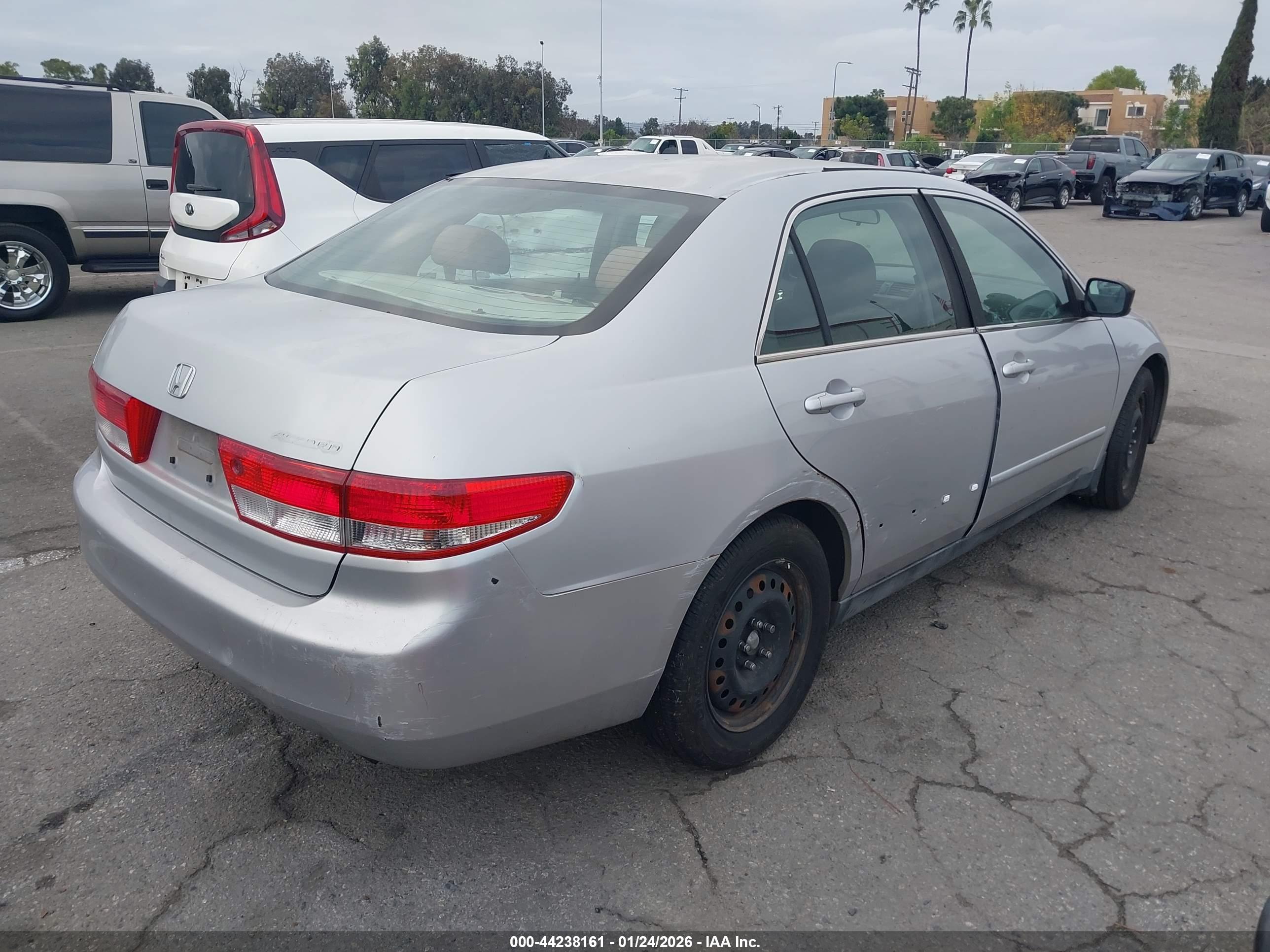 HONDA ACCORD image 4