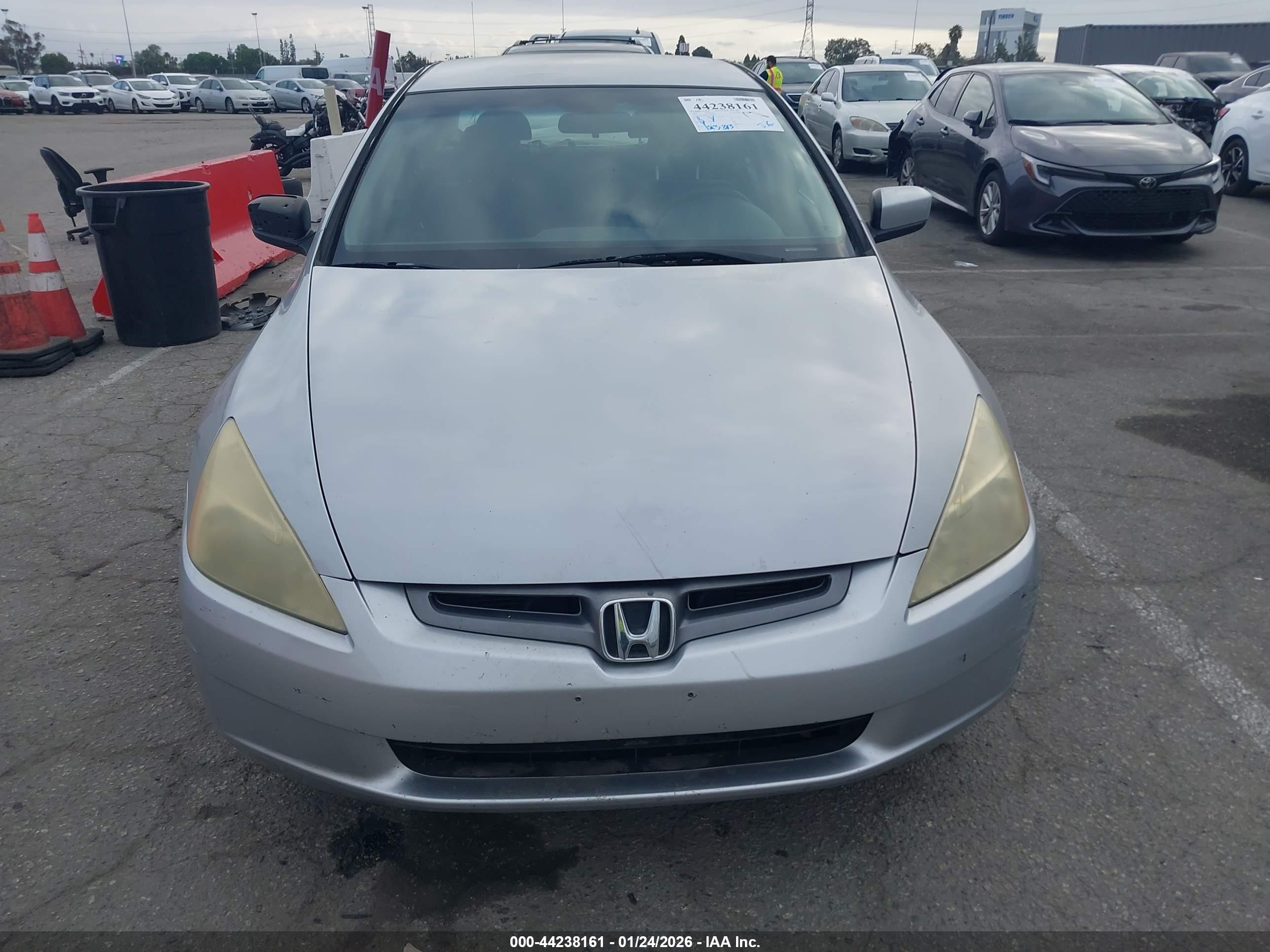 HONDA ACCORD image 6