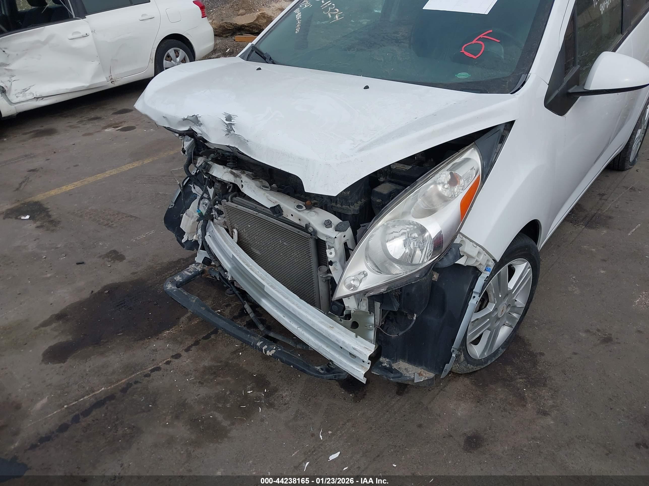 CHEVROLET SPARK image 6