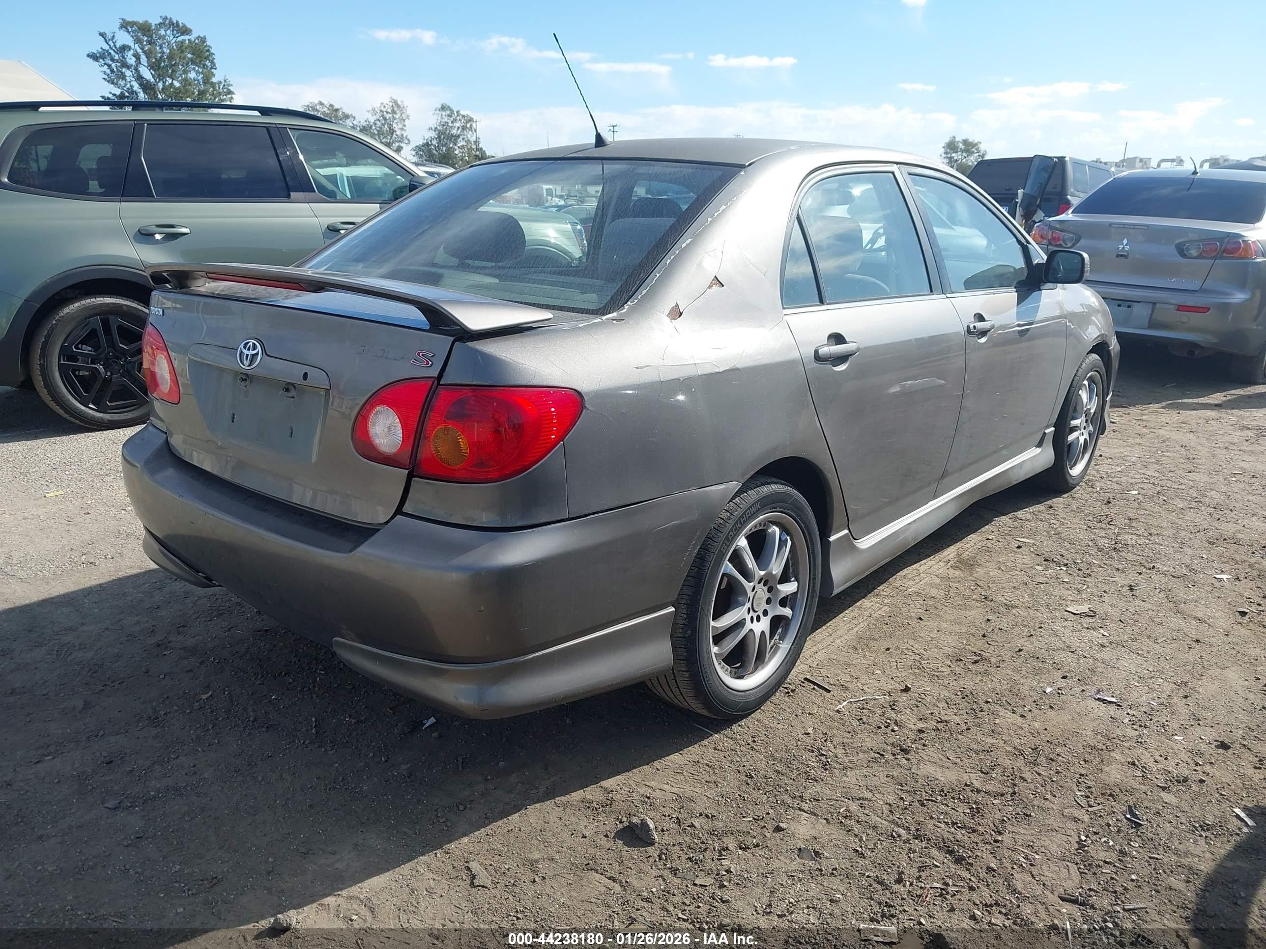 TOYOTA COROLLA image 4