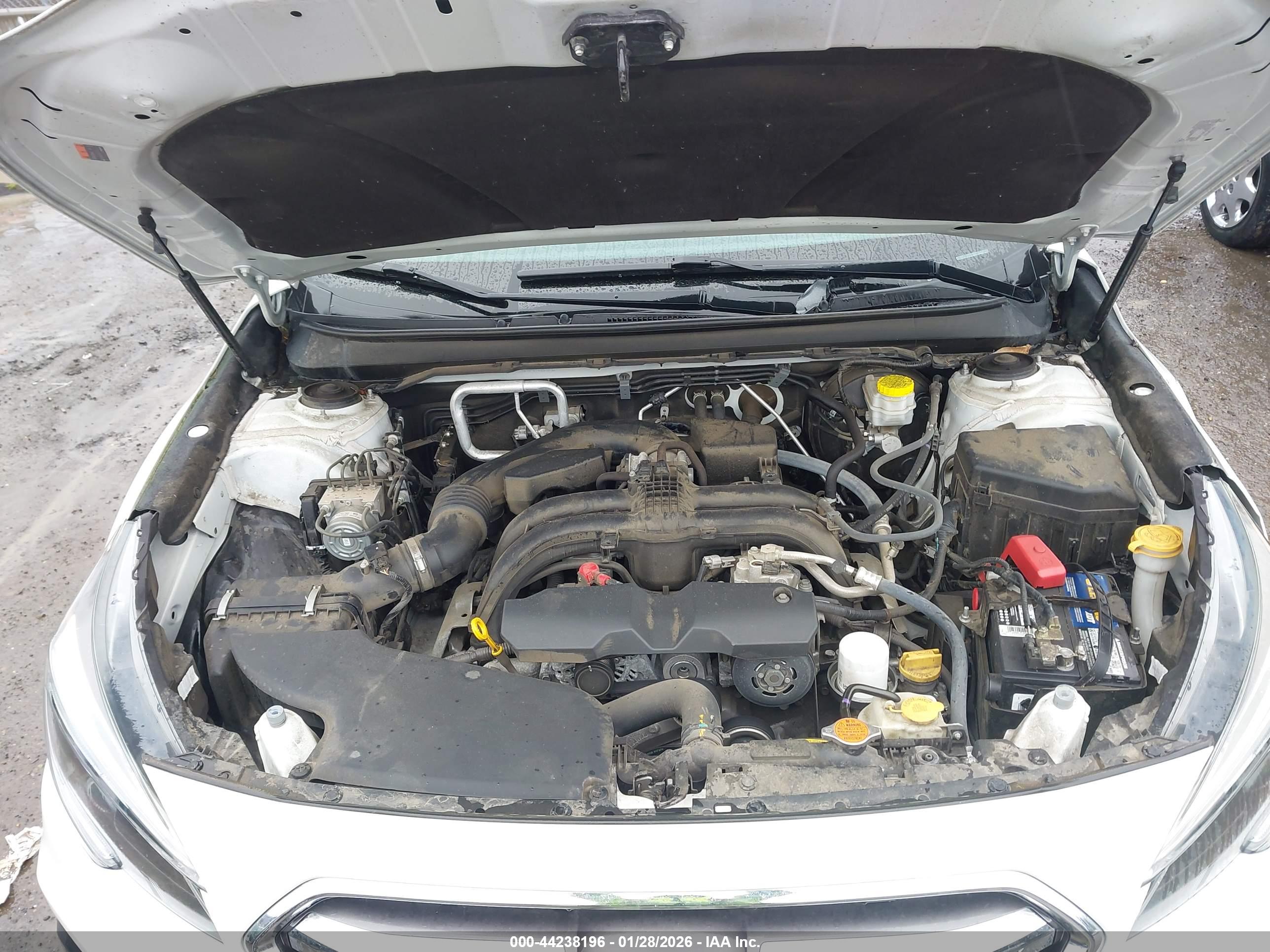 SUBARU OUTBACK image 10