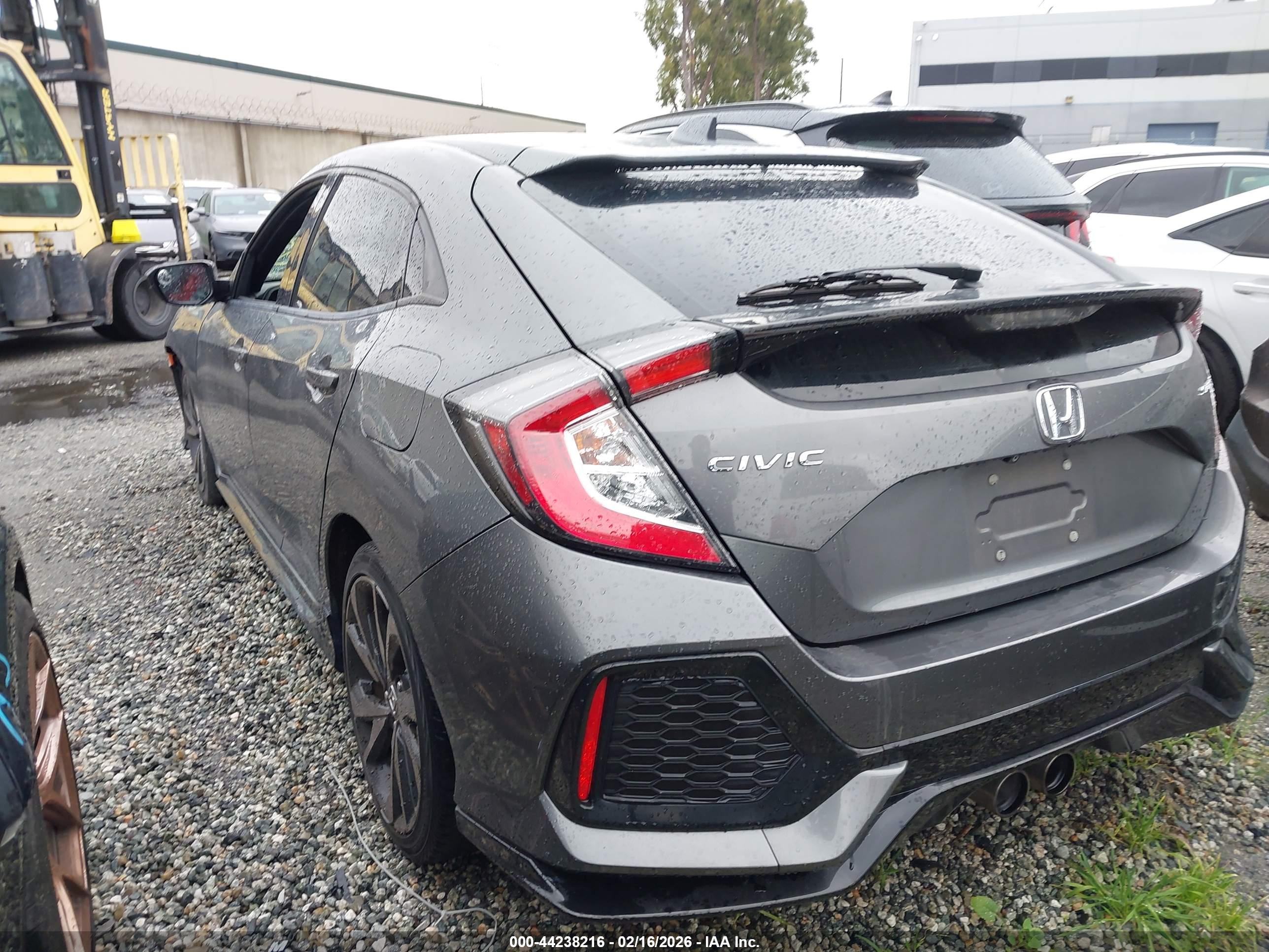 HONDA CIVIC image 3
