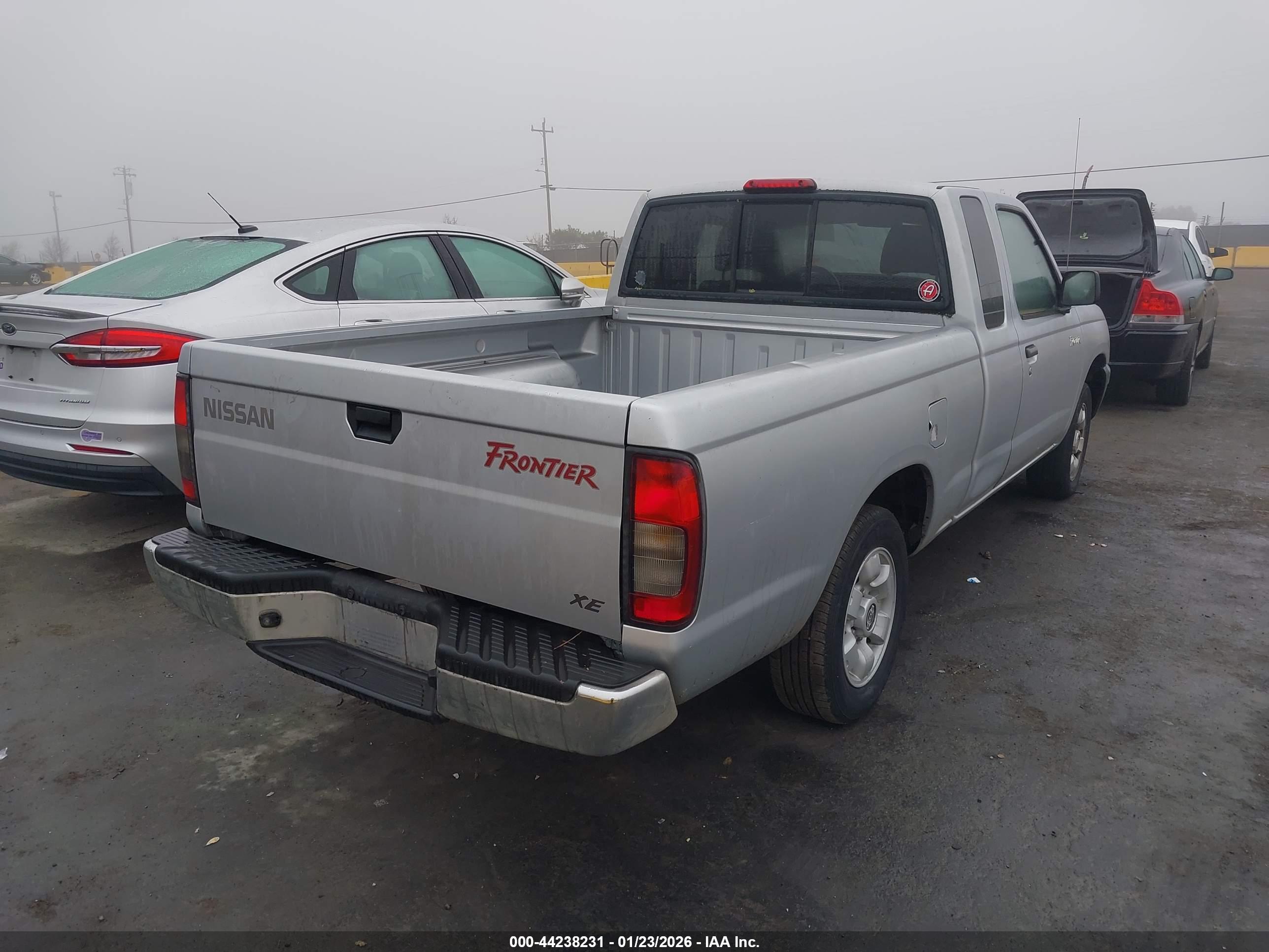 NISSAN FRONTIER image 4