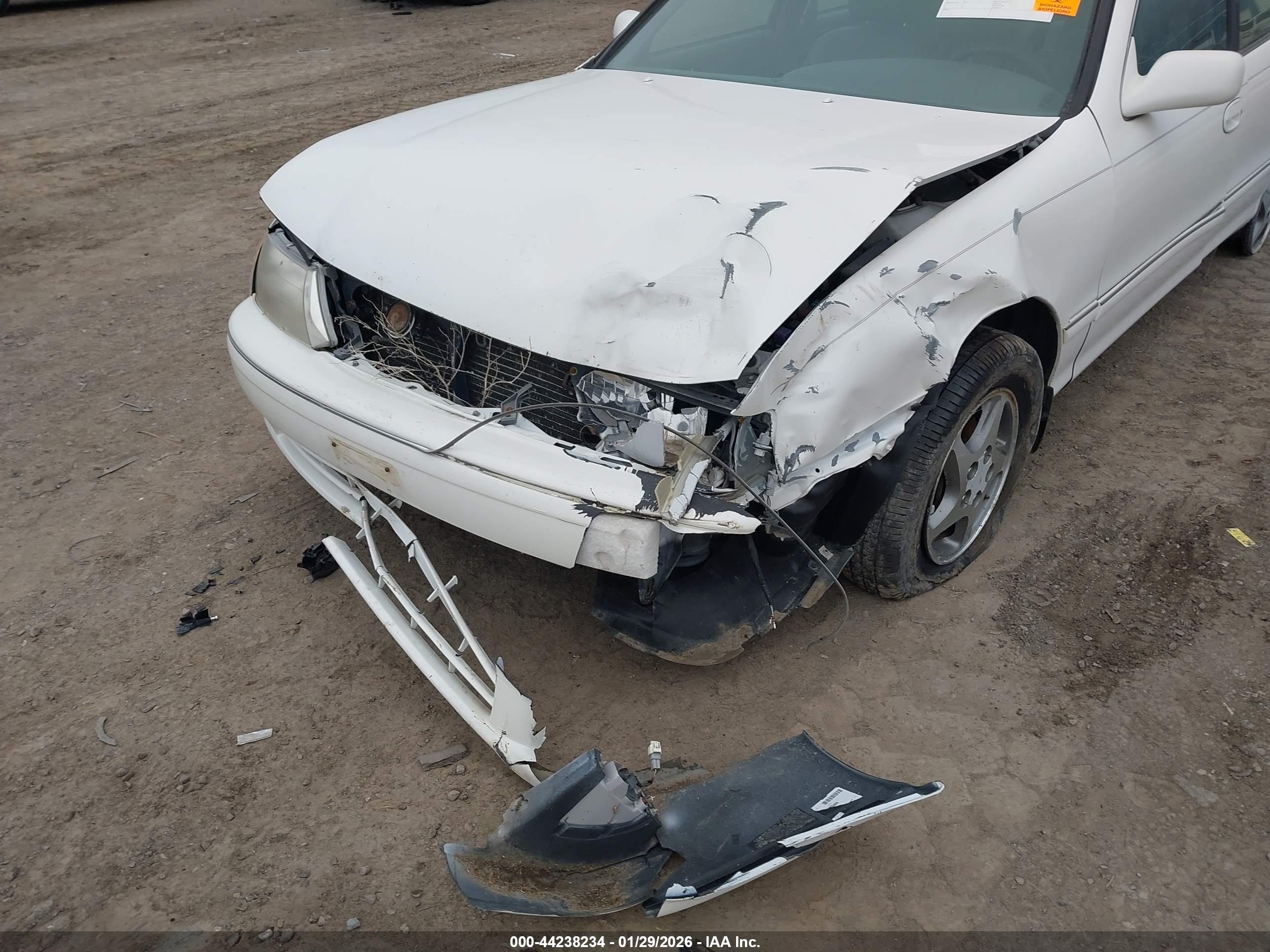 TOYOTA AVALON image 6