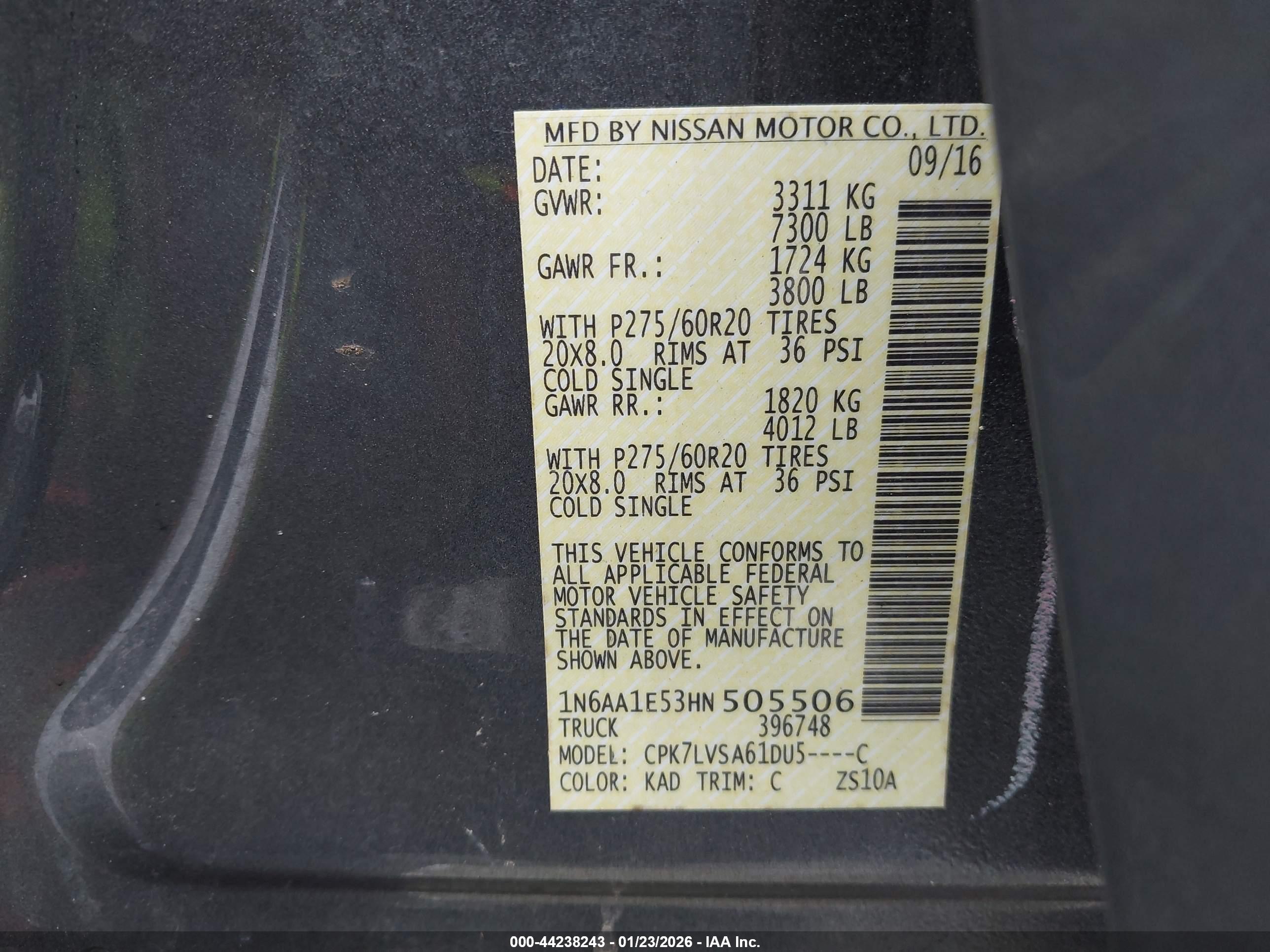 NISSAN TITAN image 9