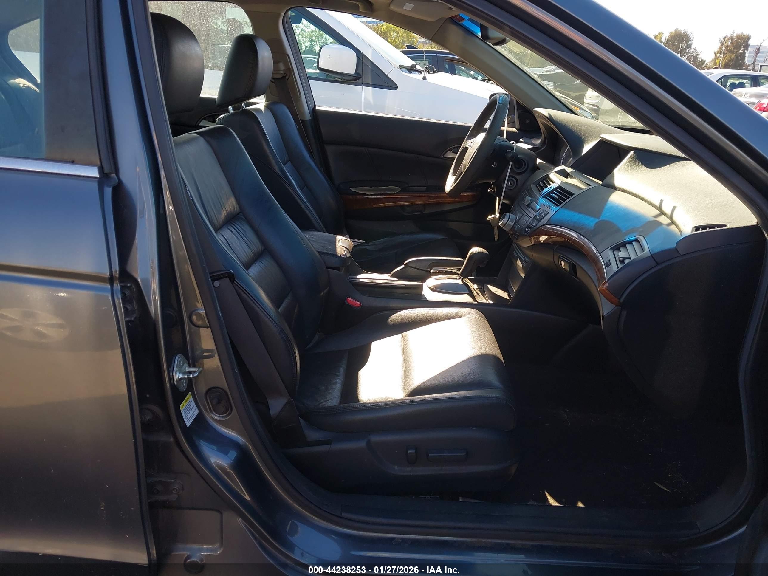 HONDA ACCORD image 5