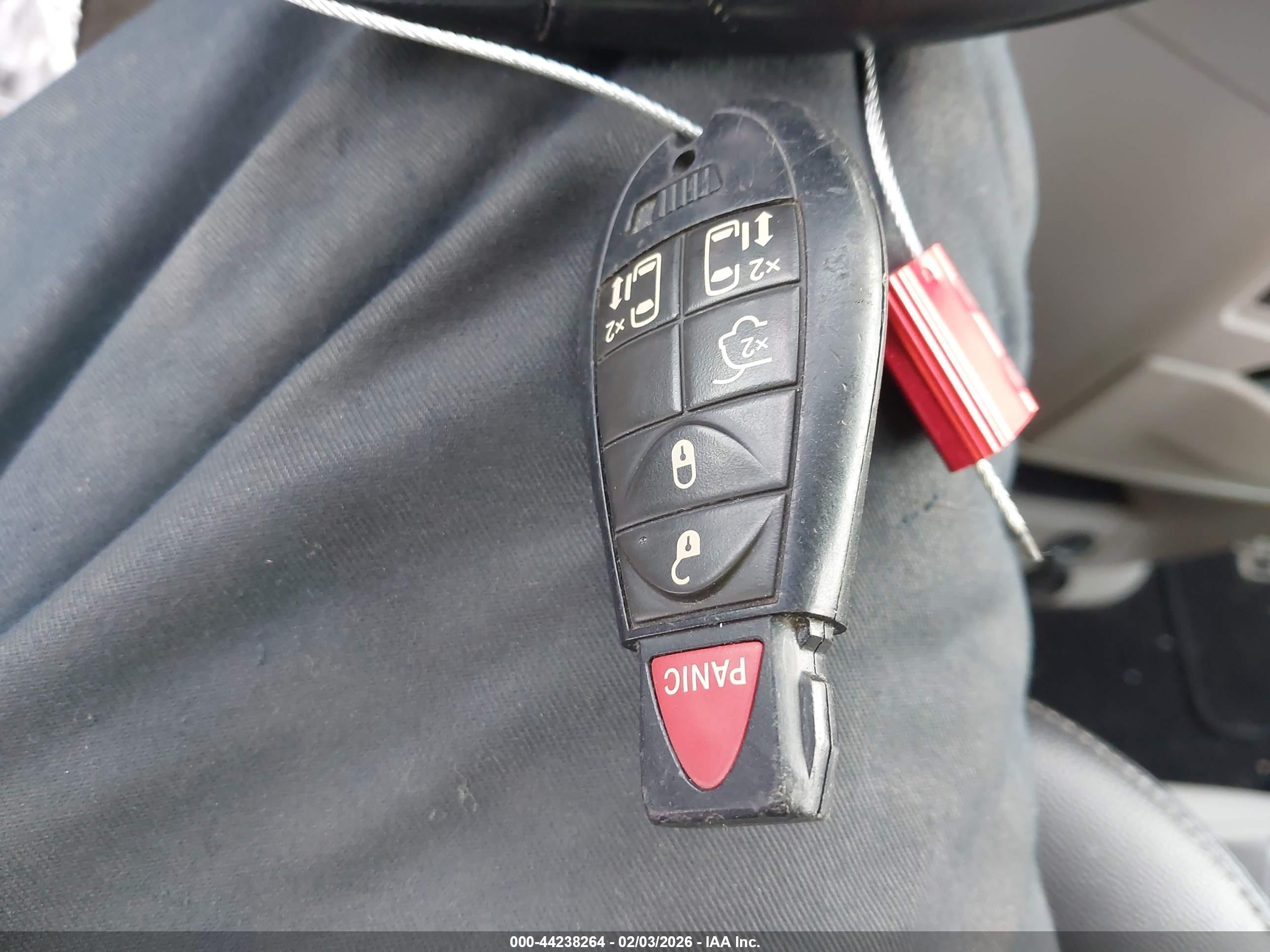 CHRYSLER TOWN image 11