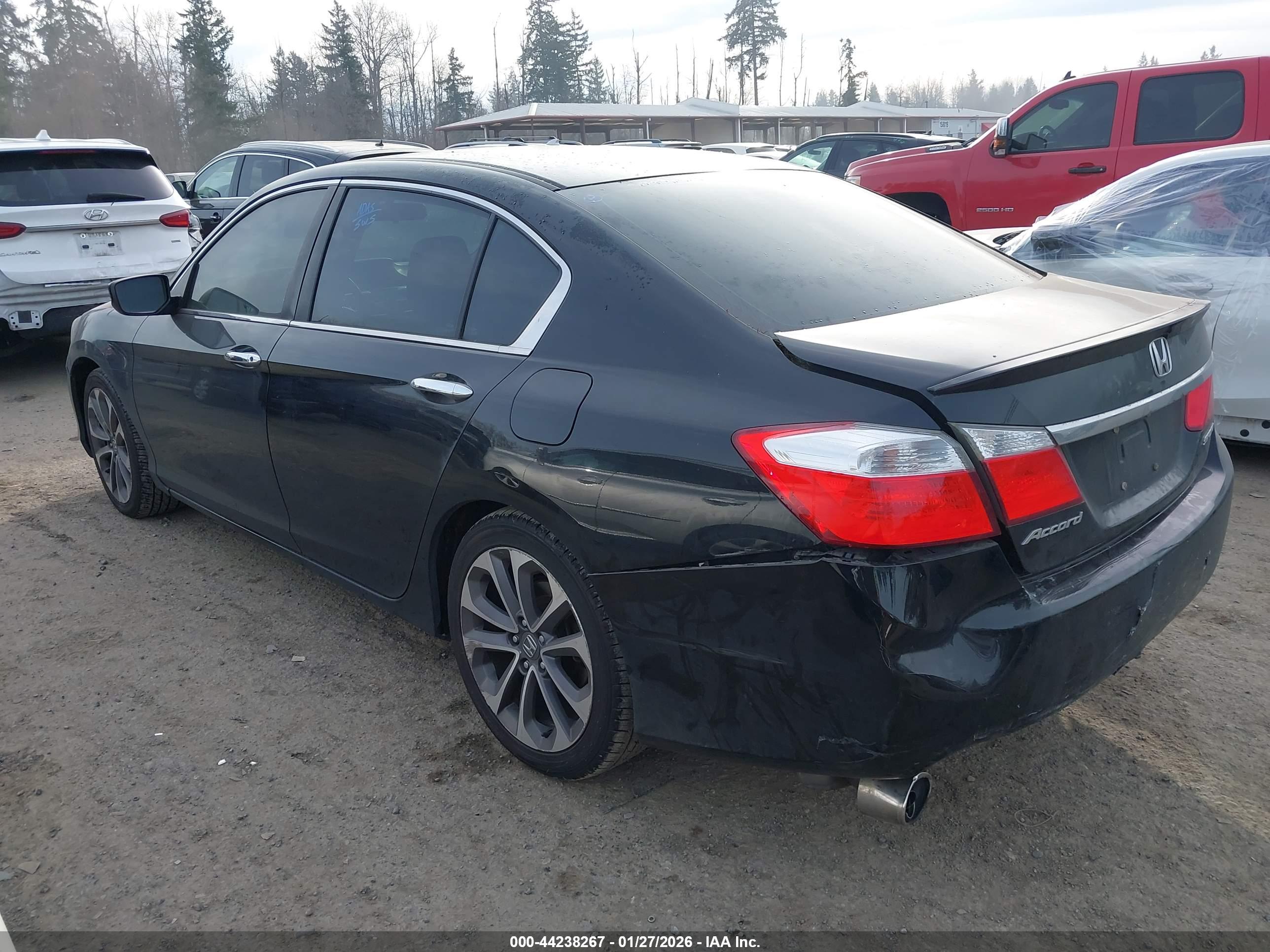 HONDA ACCORD image 3