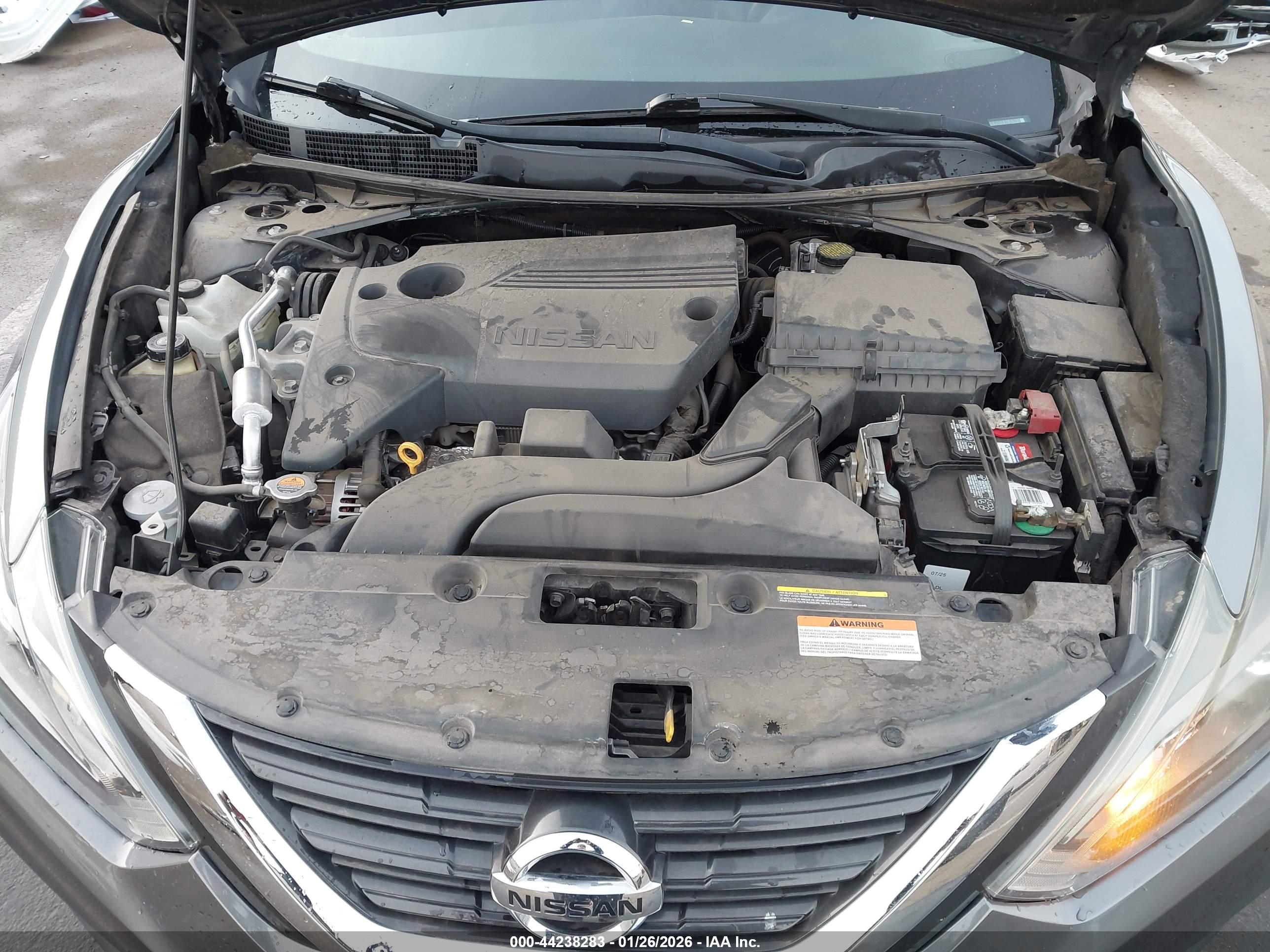 NISSAN ALTIMA image 10