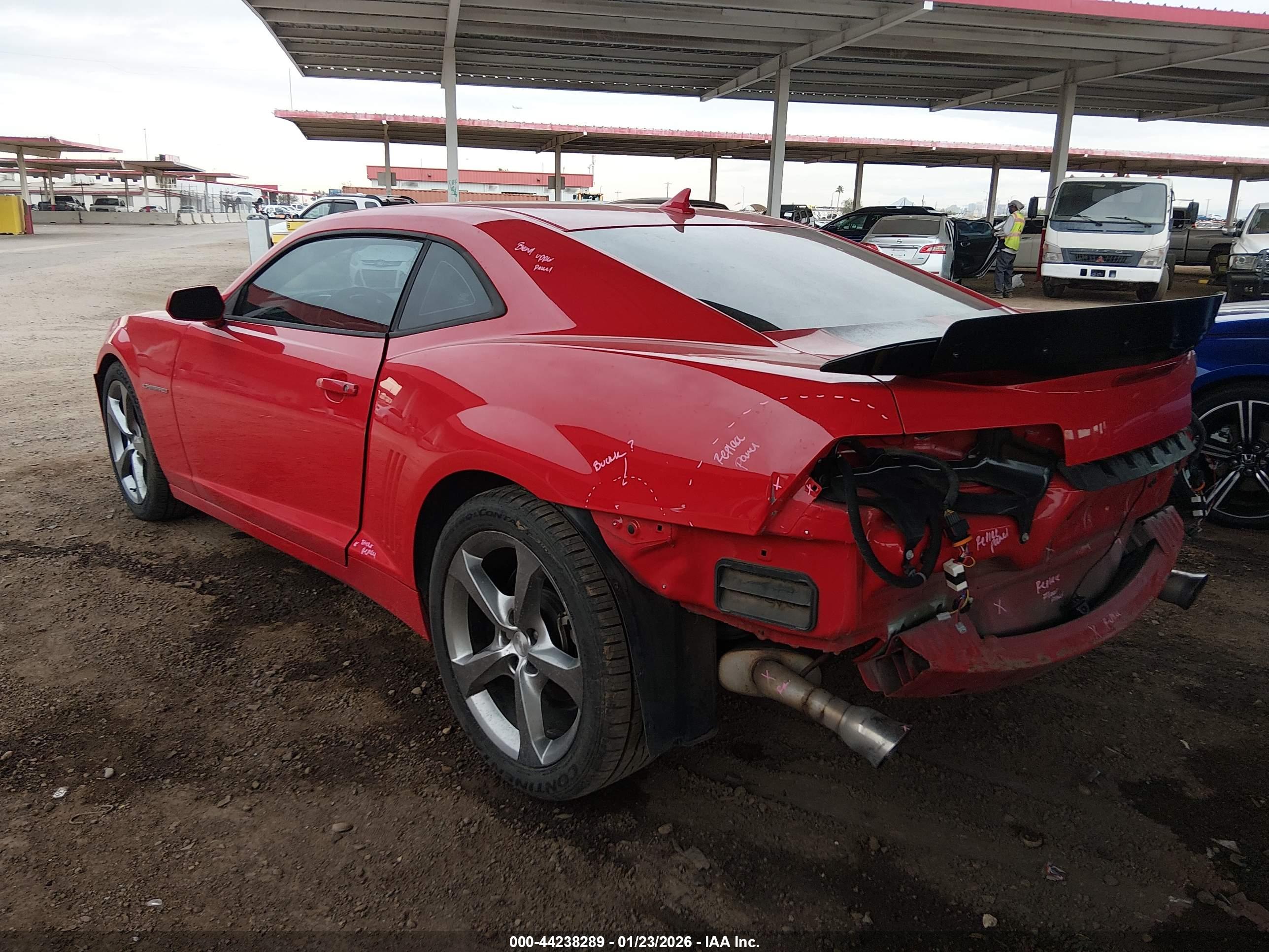CHEVROLET CAMARO image 3