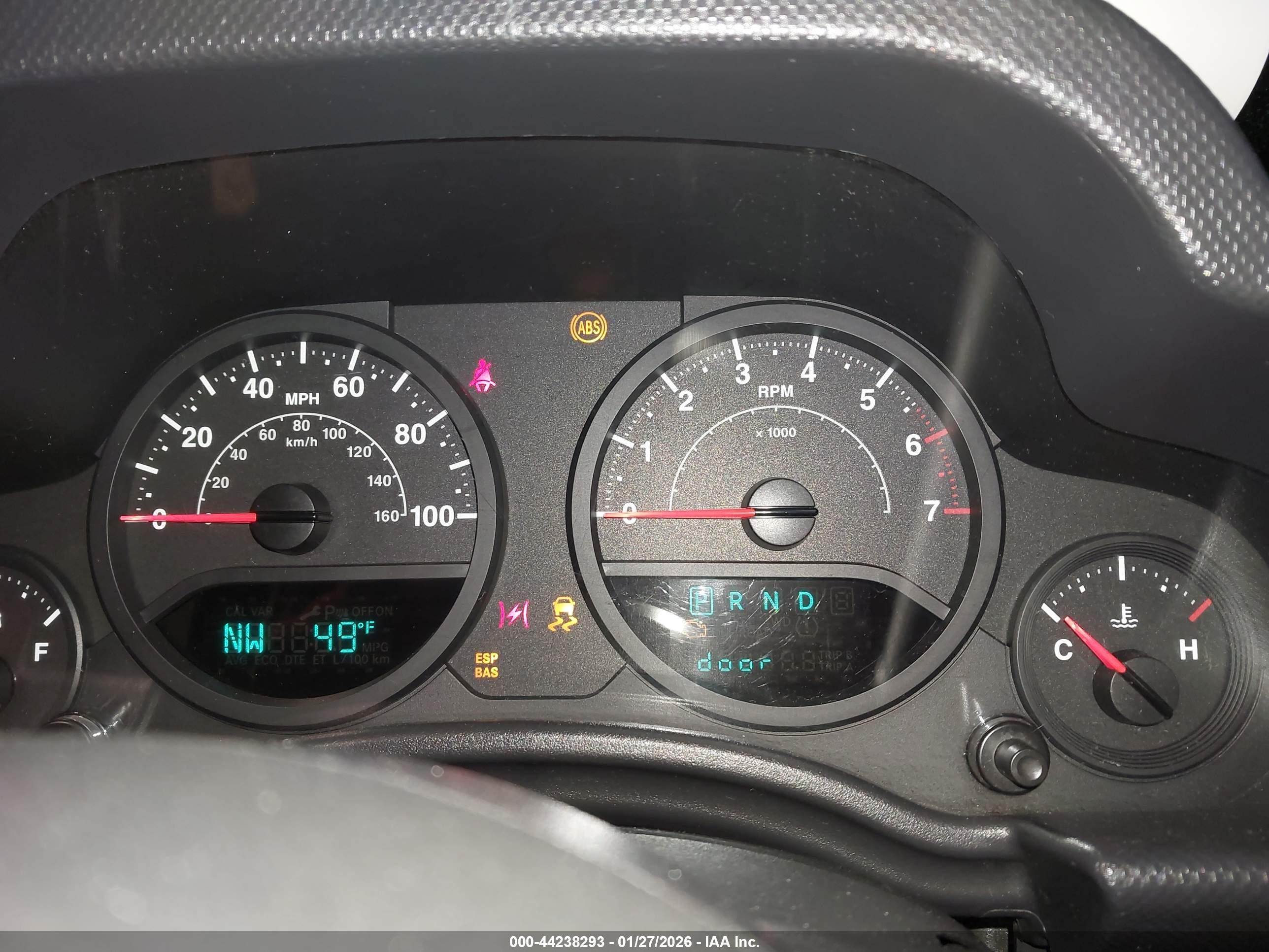 JEEP WRANGLER image 7
