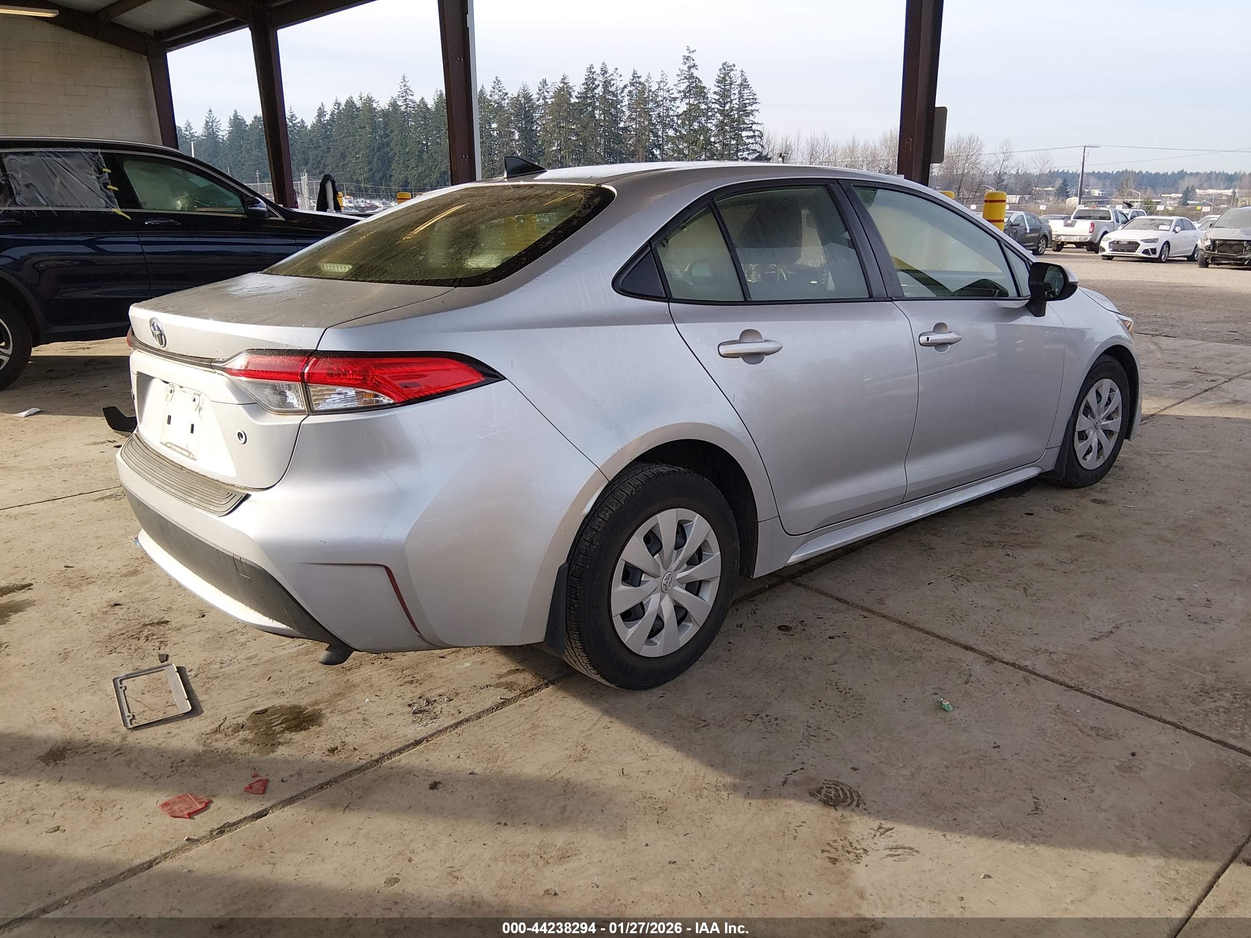 TOYOTA COROLLA image 4