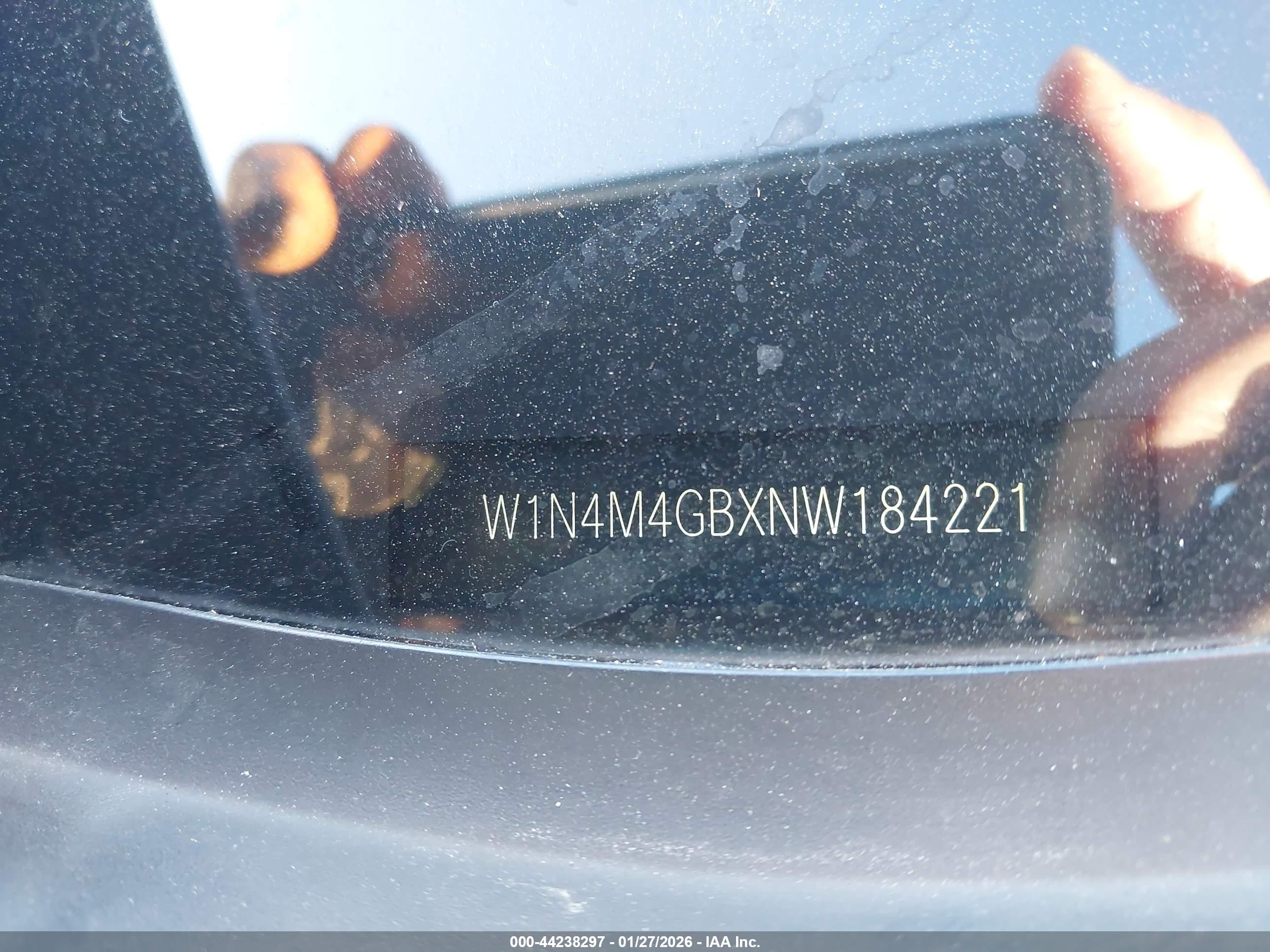 MERCEDES-BENZ GLB image 9
