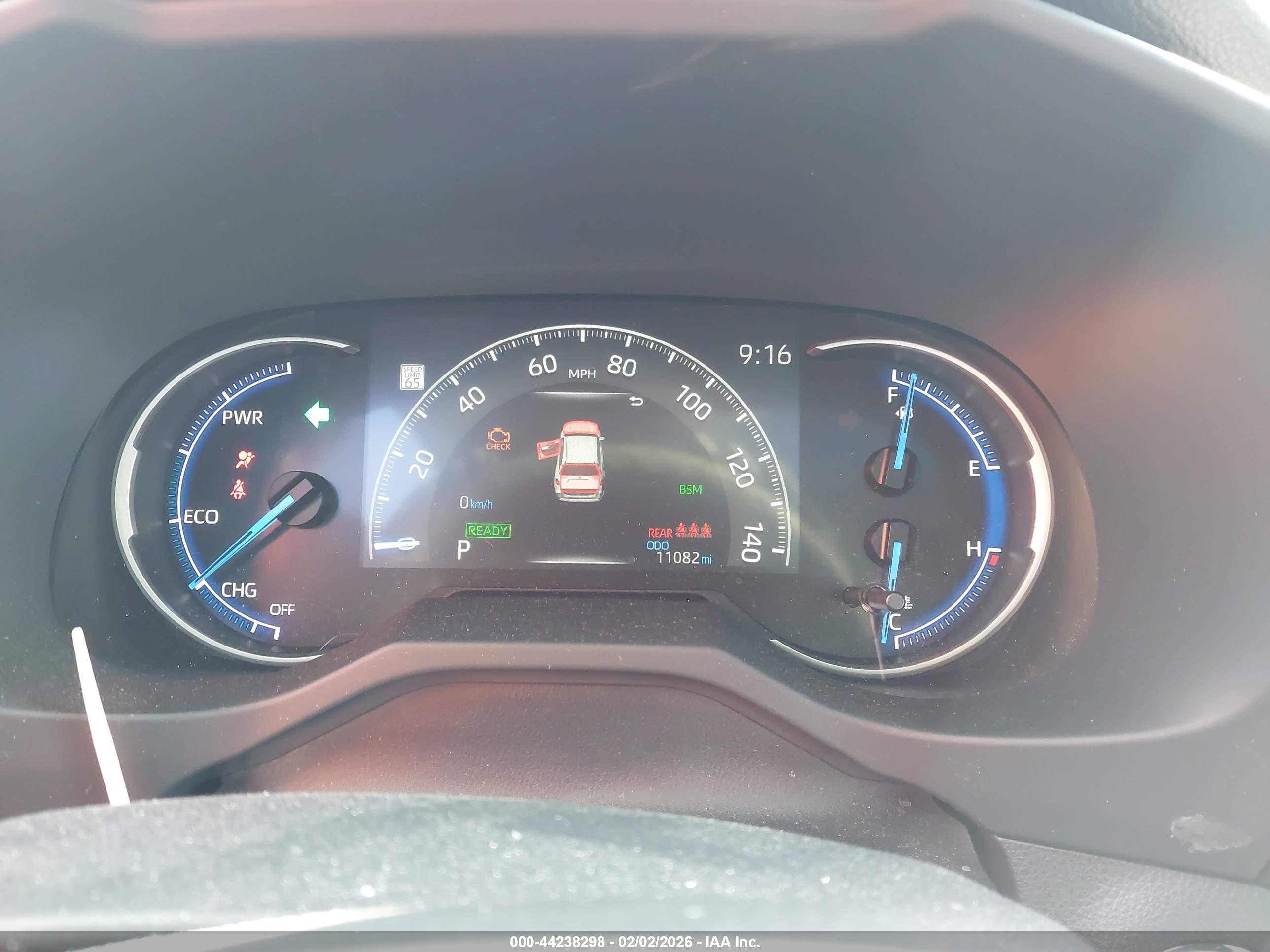 TOYOTA RAV4 image 7