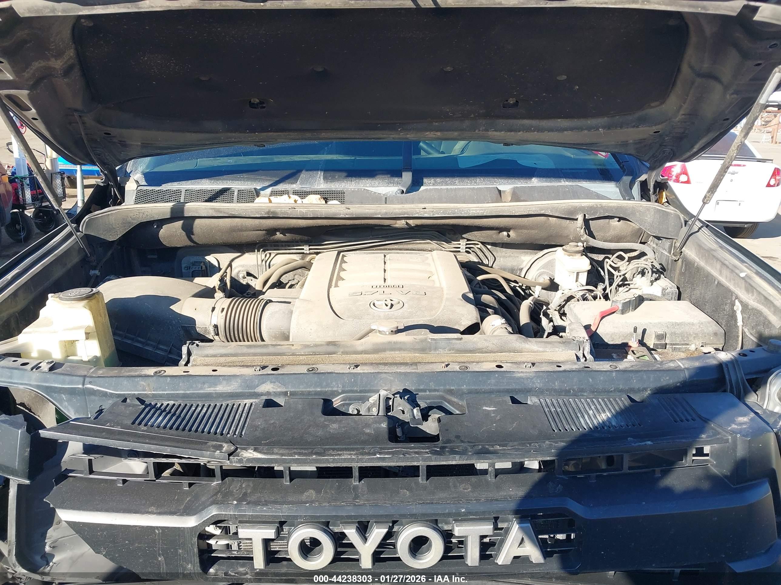 TOYOTA TUNDRA image 10