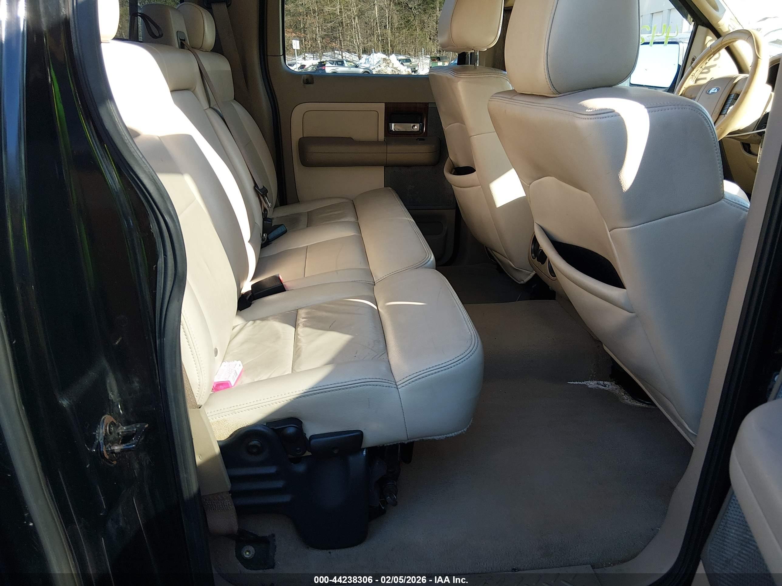 FORD F-150 image 8