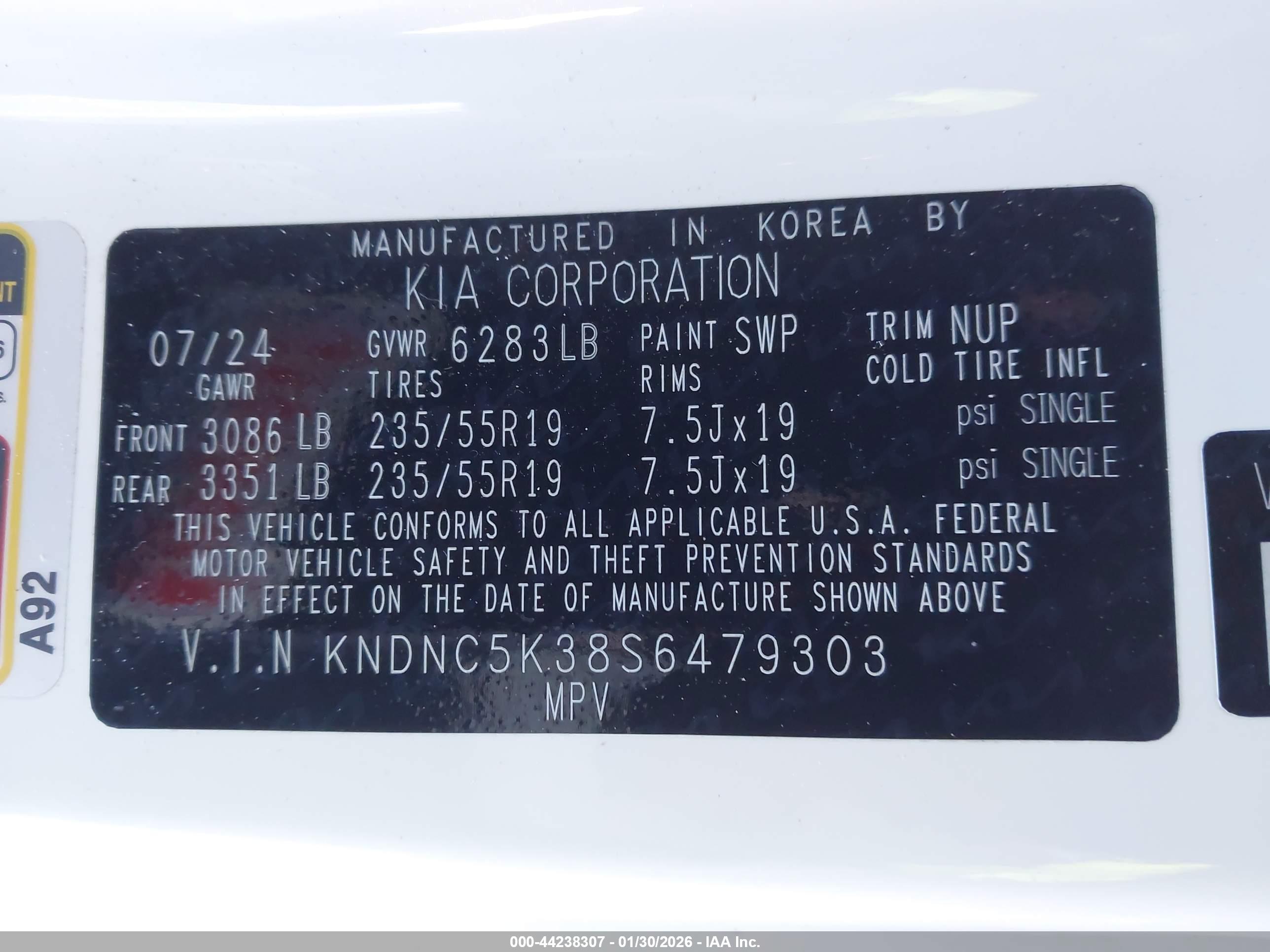 KIA CARNIVAL image 9