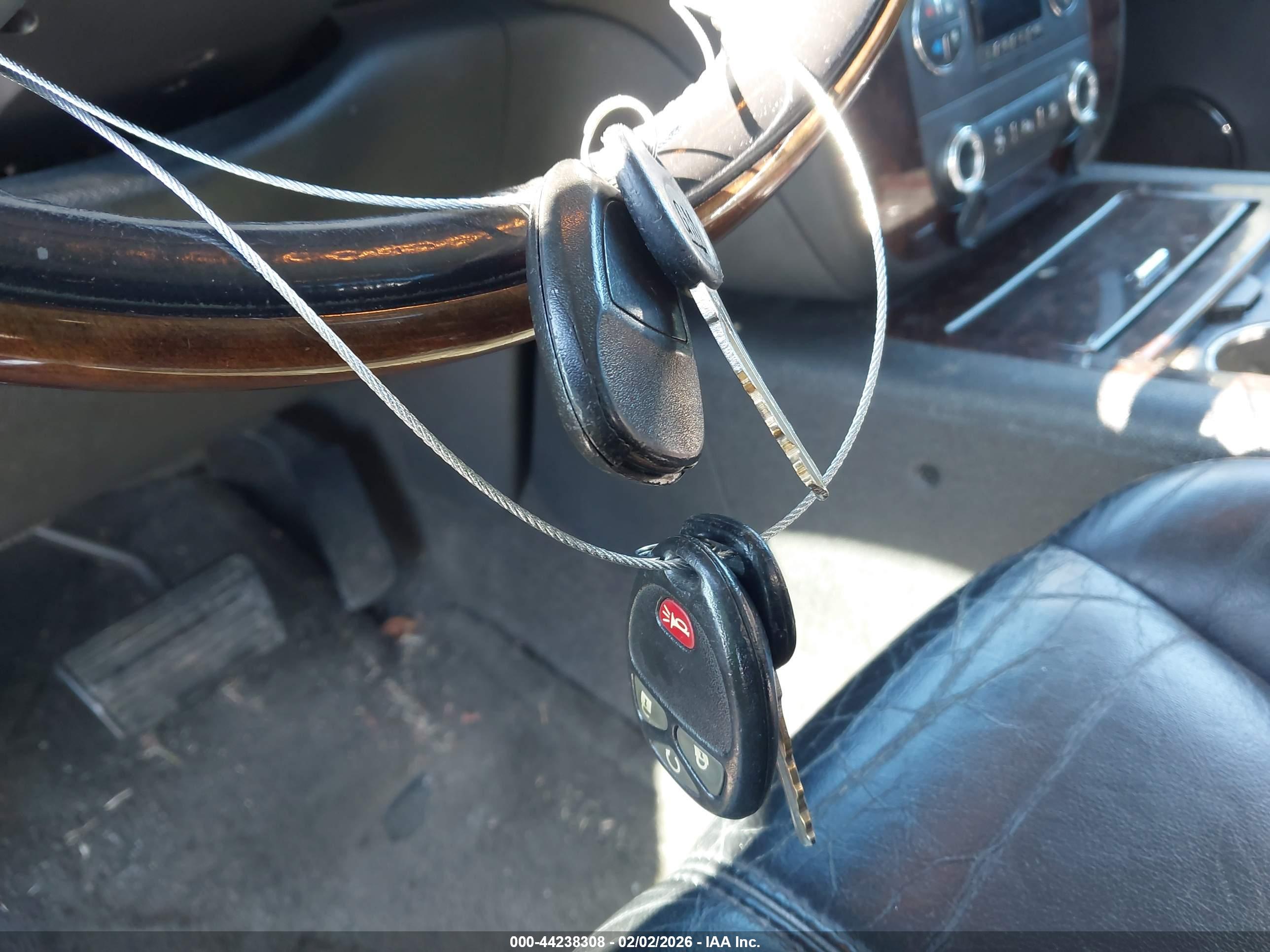 GMC SIERRA image 11