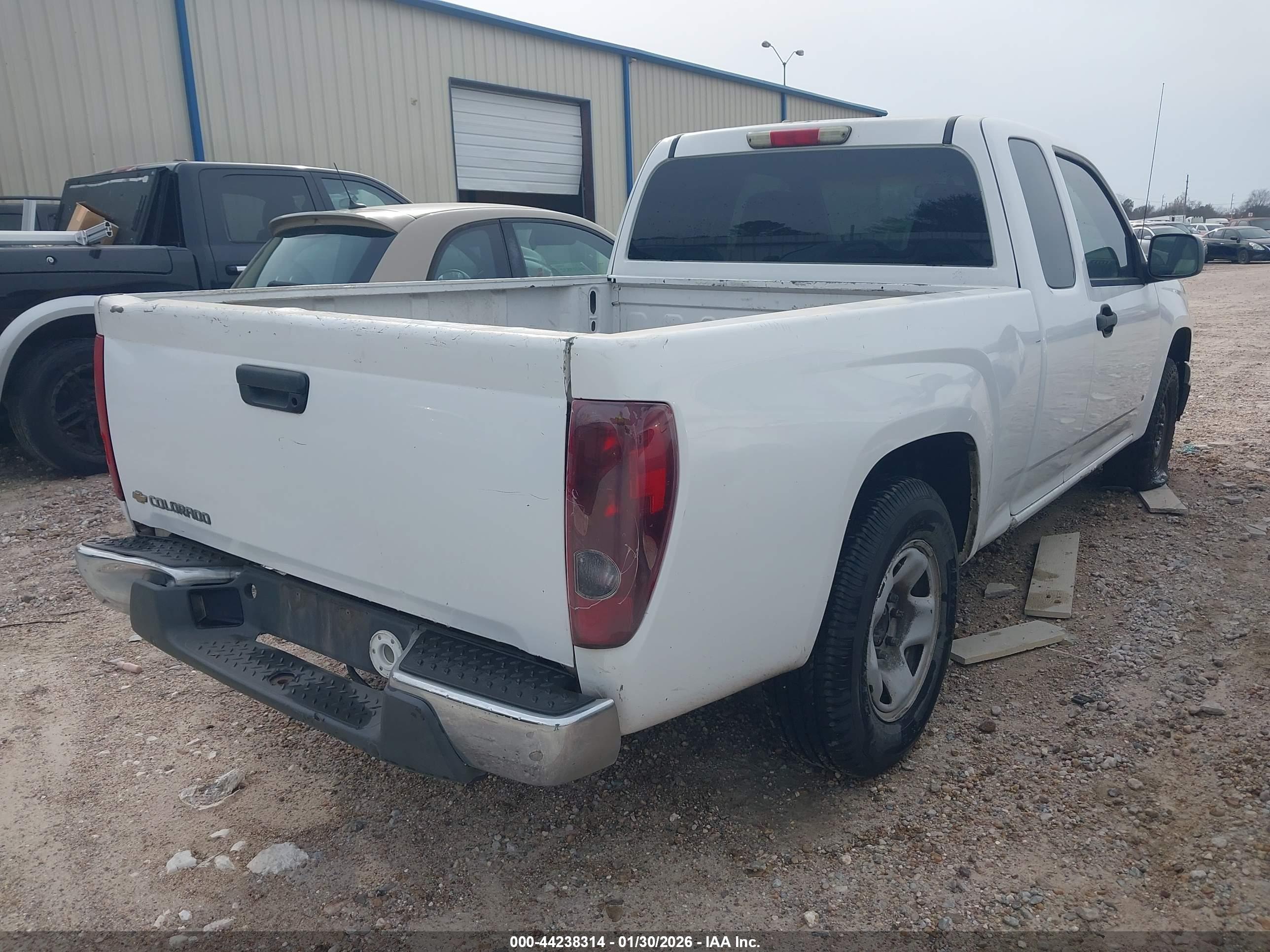 CHEVROLET COLORADO image 4